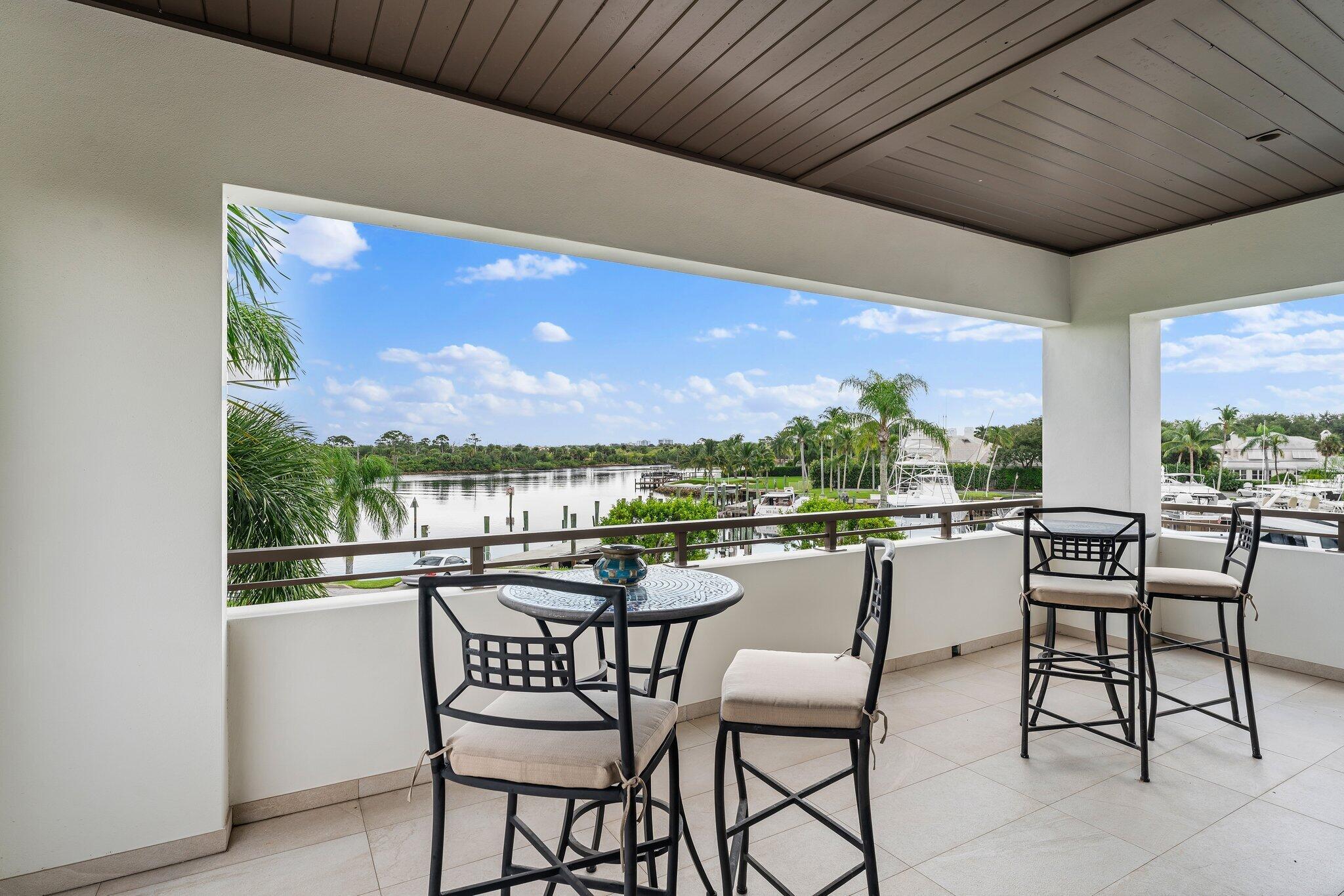 HARBOR PLACE - Residential