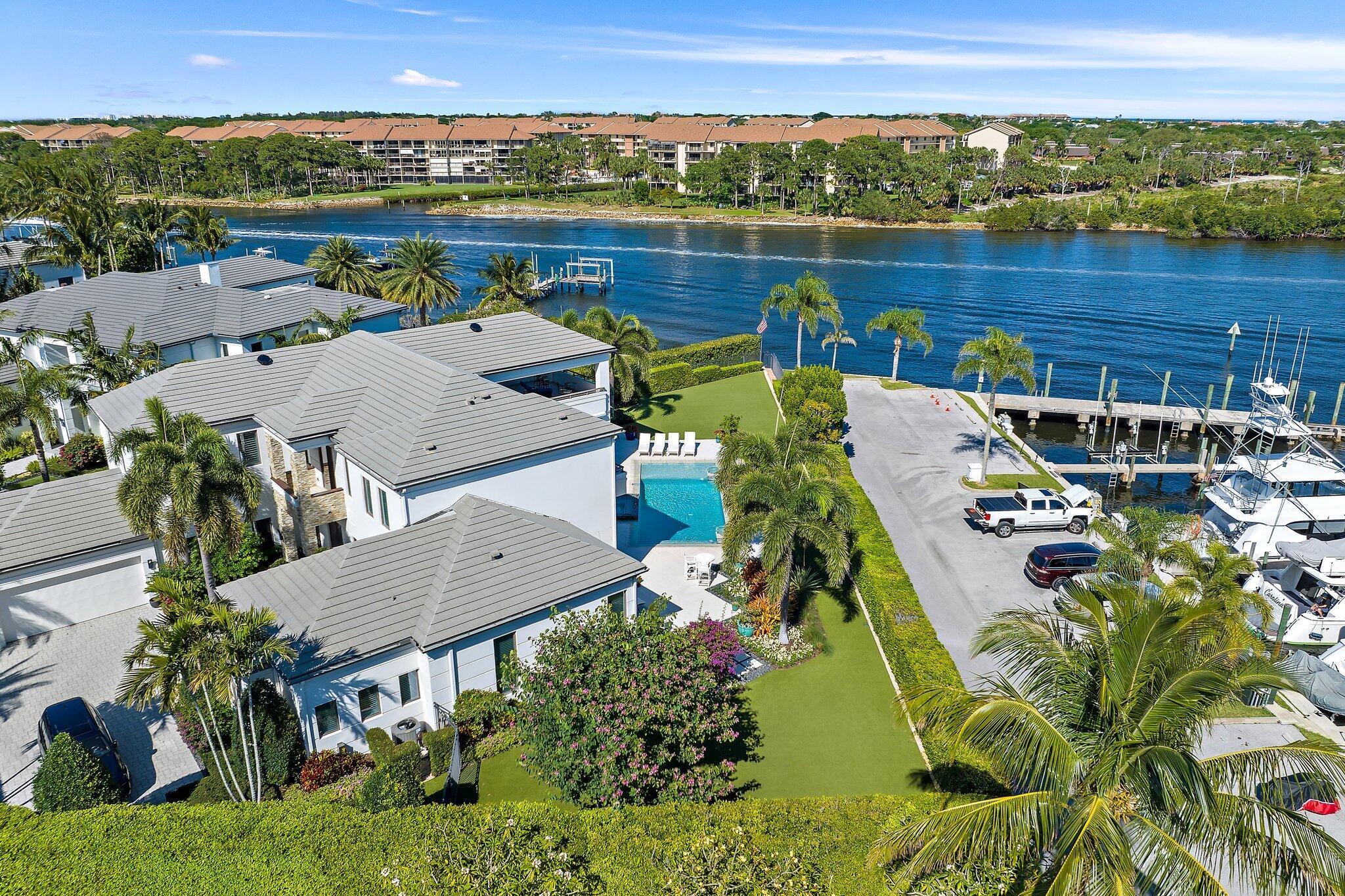 HARBOR PLACE - Residential