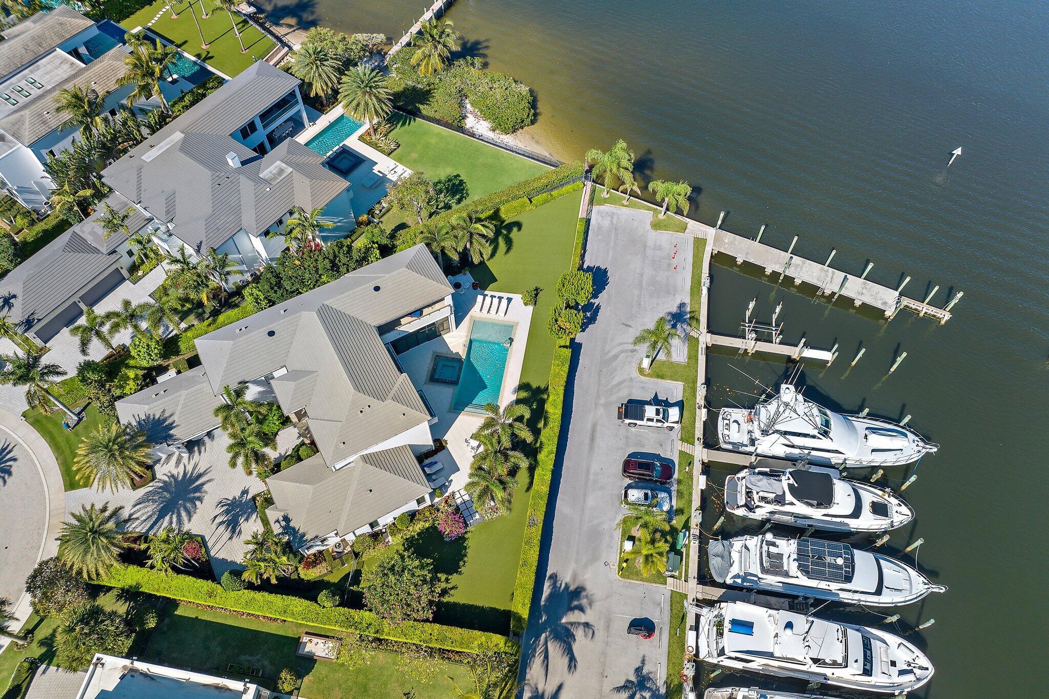 HARBOR PLACE - Residential