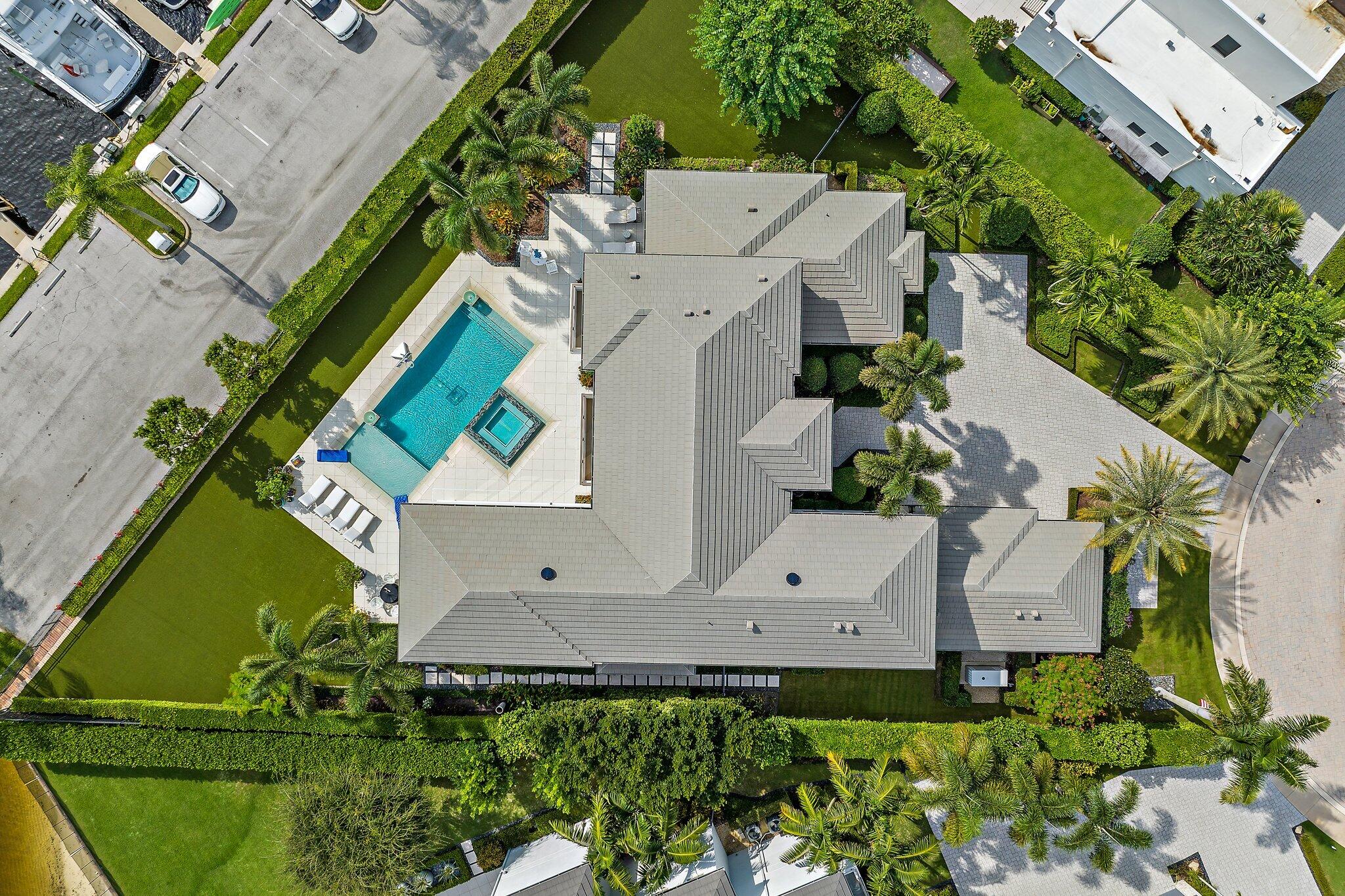 HARBOR PLACE - Residential