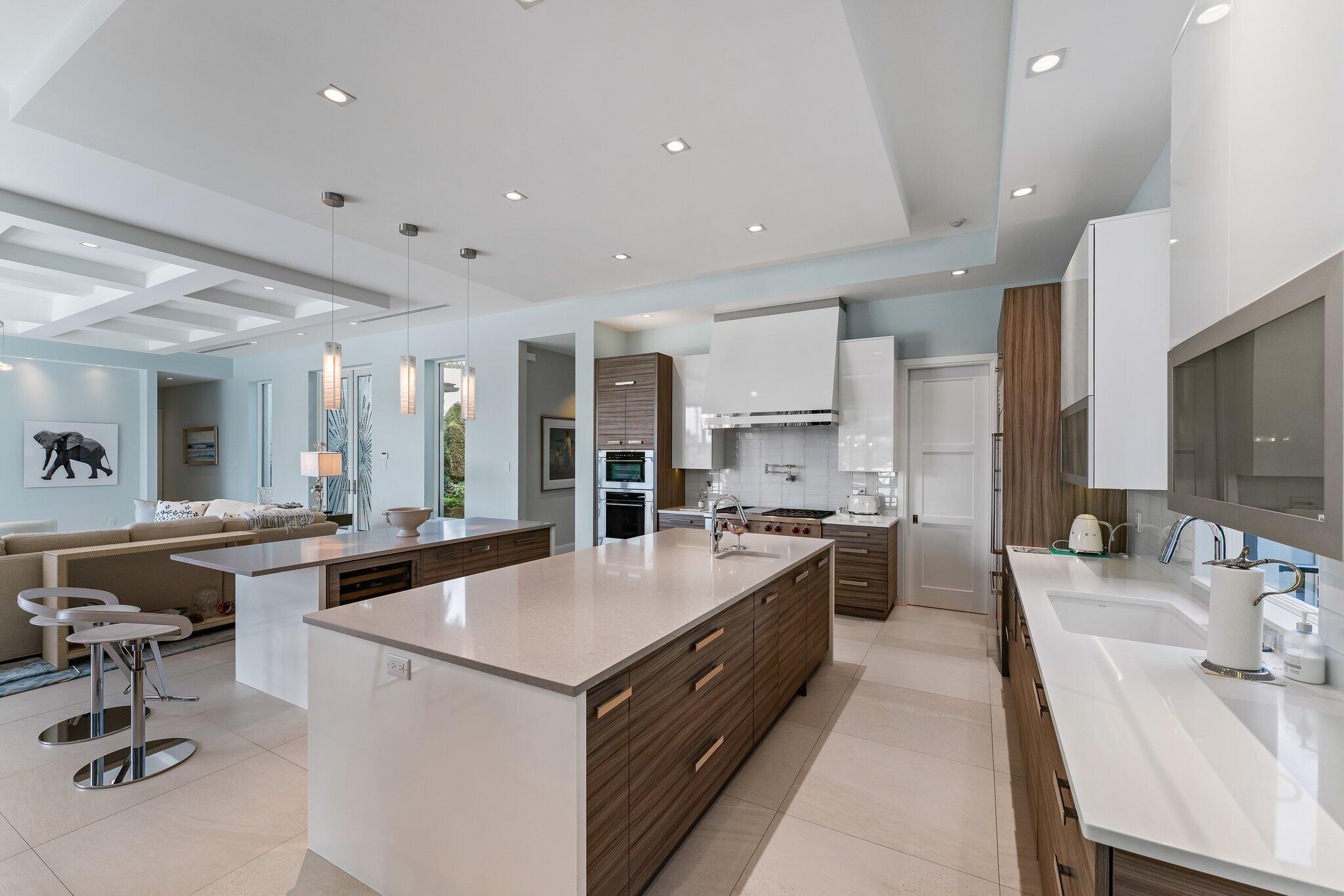 HARBOR PLACE - Residential