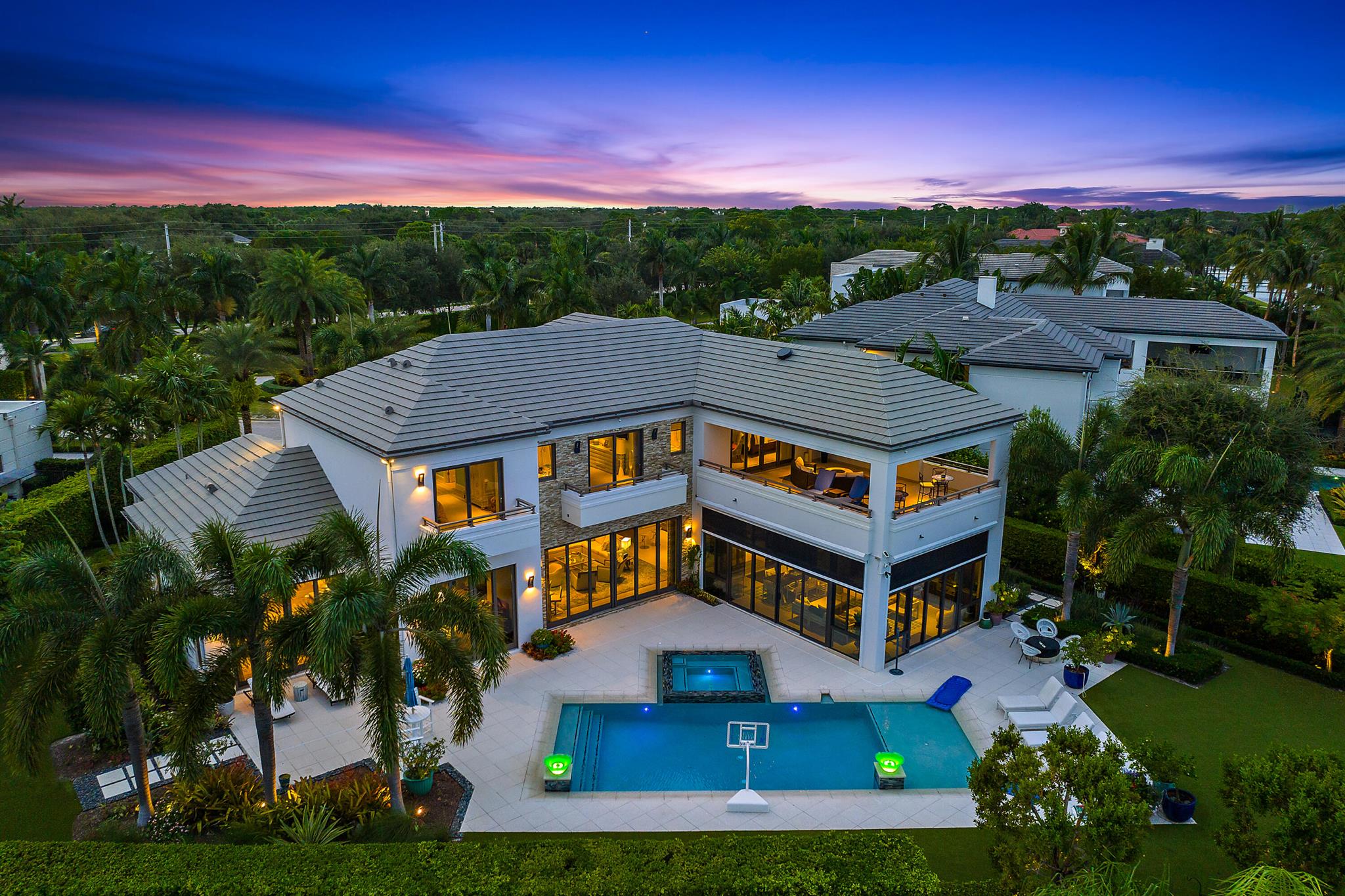 HARBOR PLACE - Residential