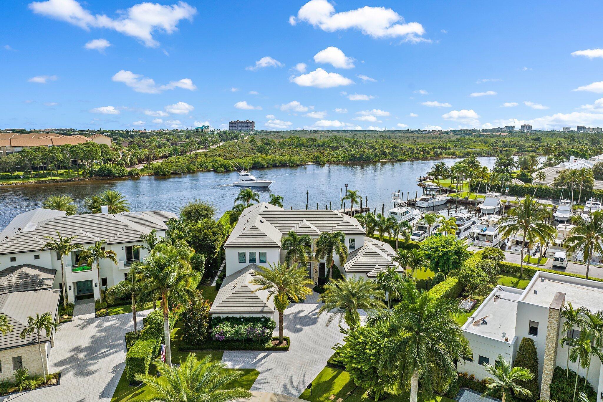 HARBOR PLACE - Residential