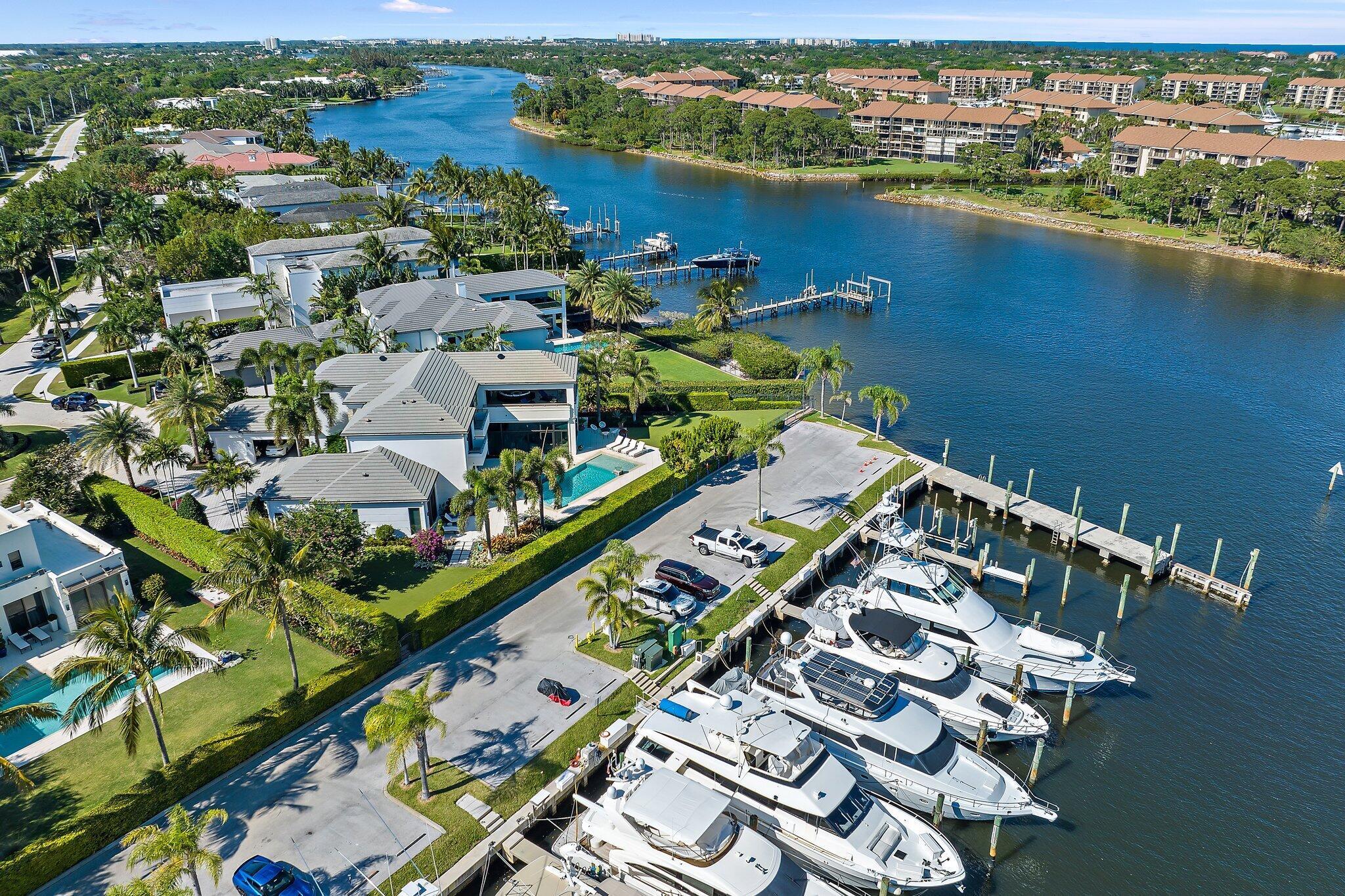 HARBOR PLACE - Residential