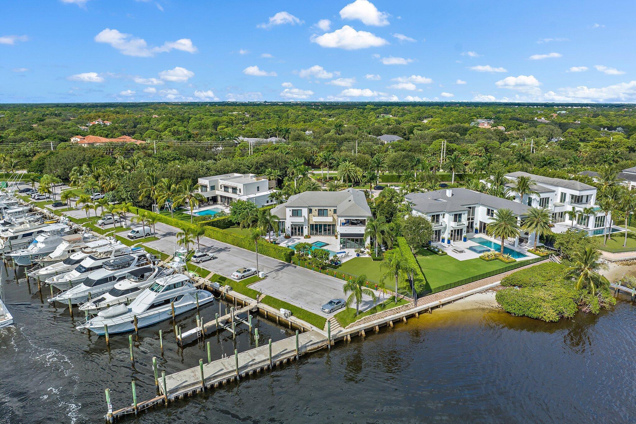 HARBOR PLACE - Residential