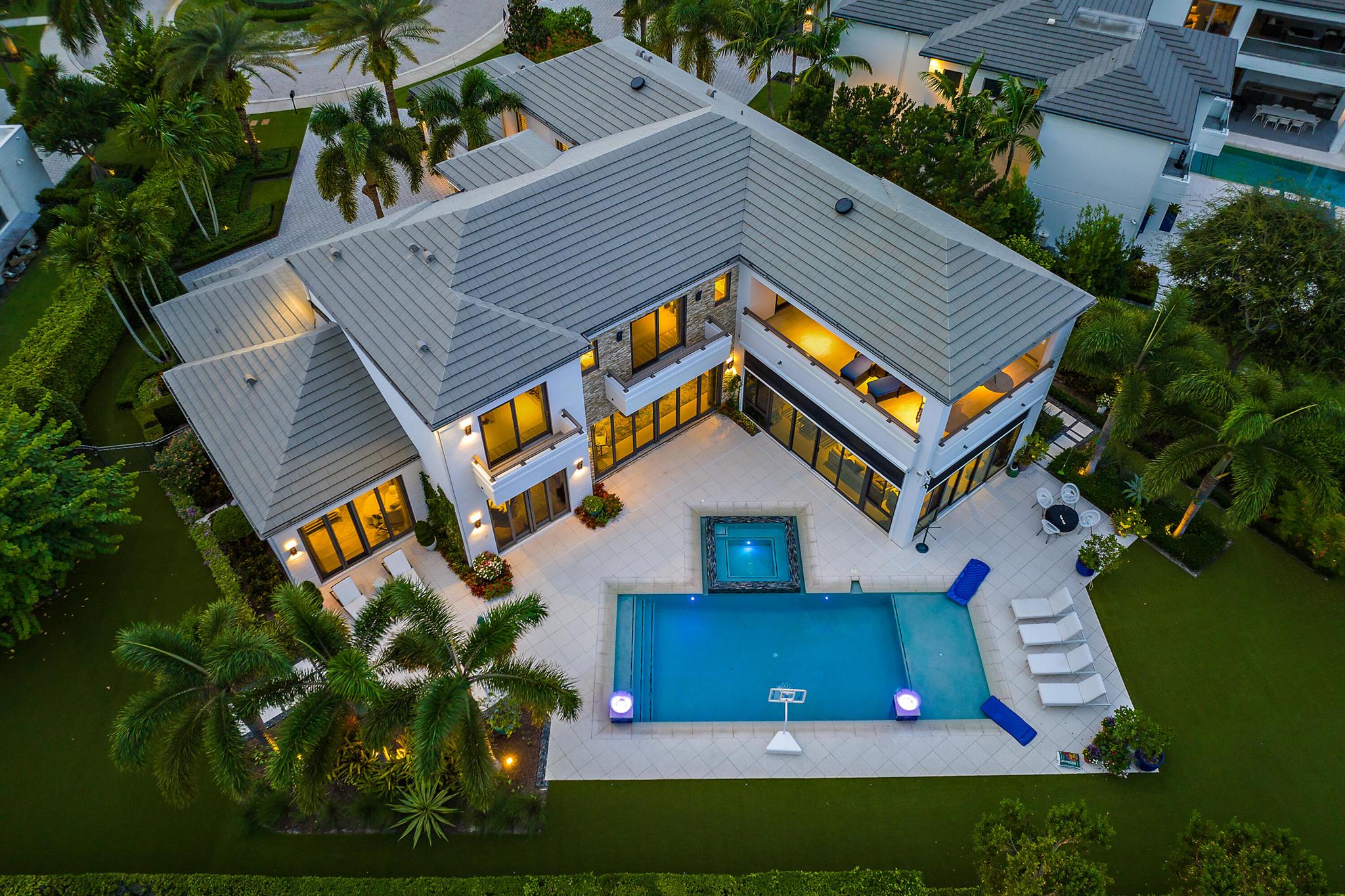 HARBOR PLACE - Residential