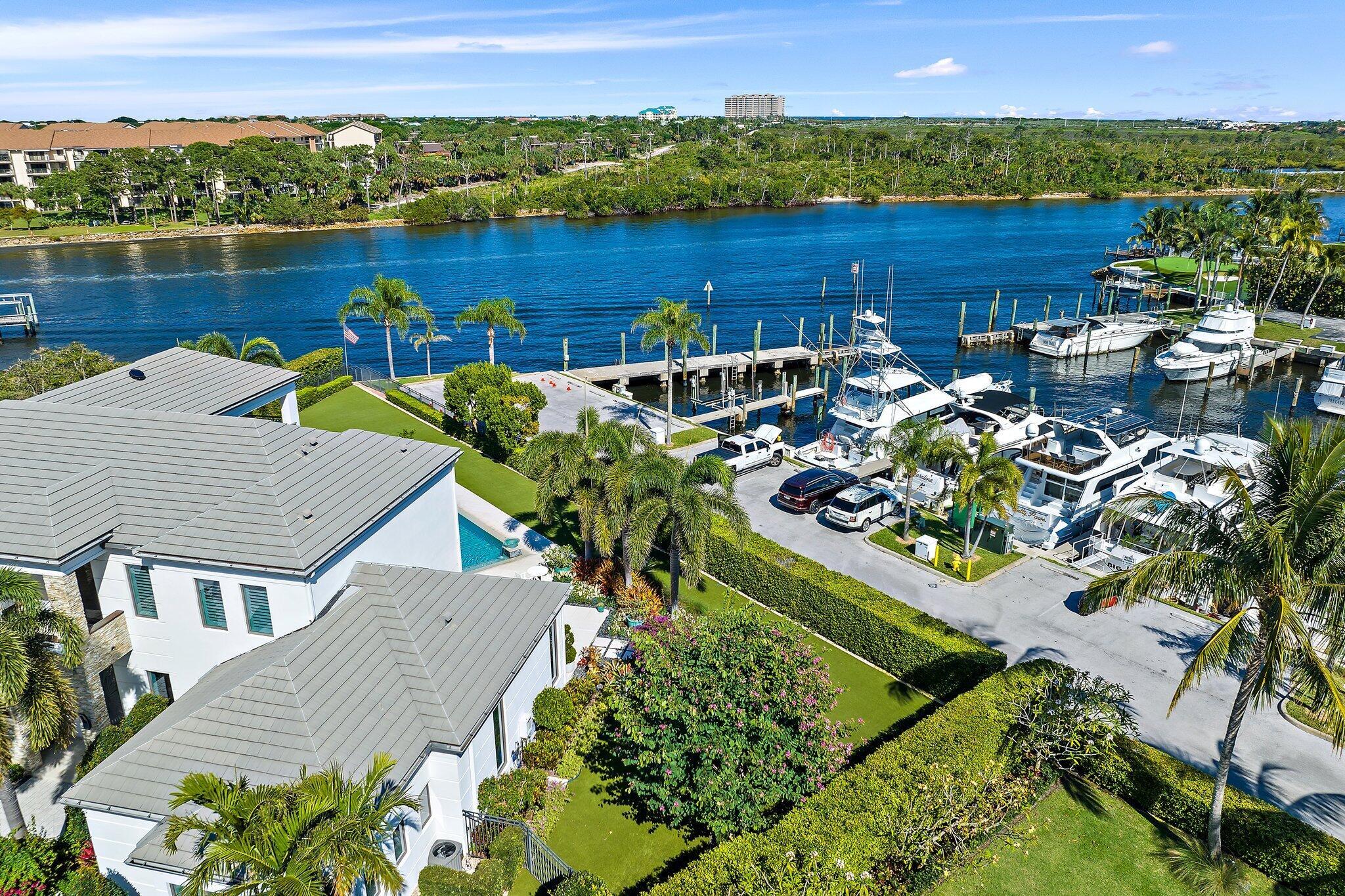 HARBOR PLACE - Residential