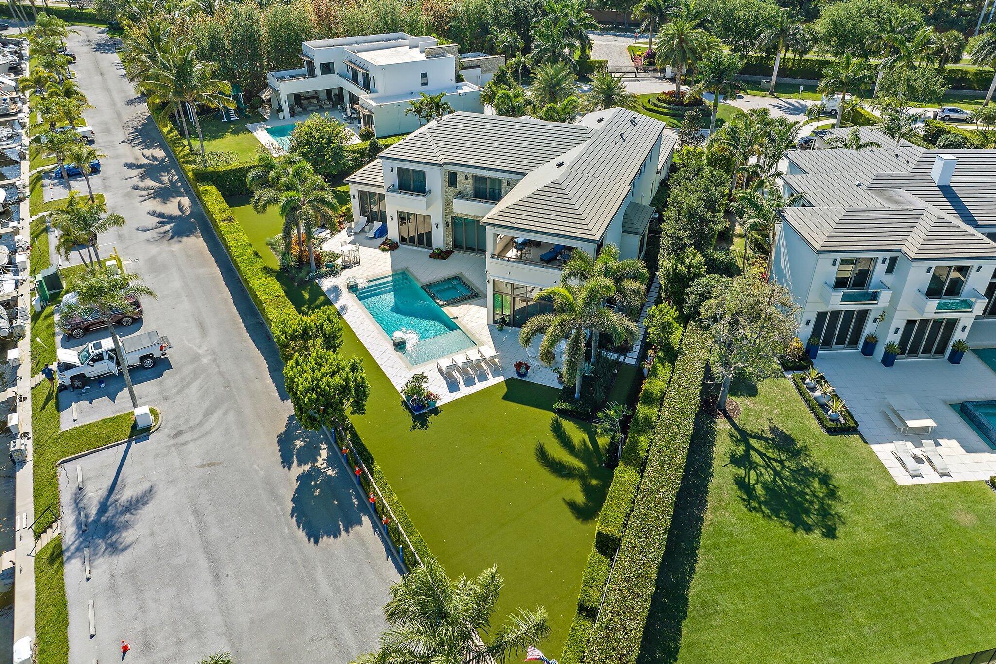 HARBOR PLACE - Residential