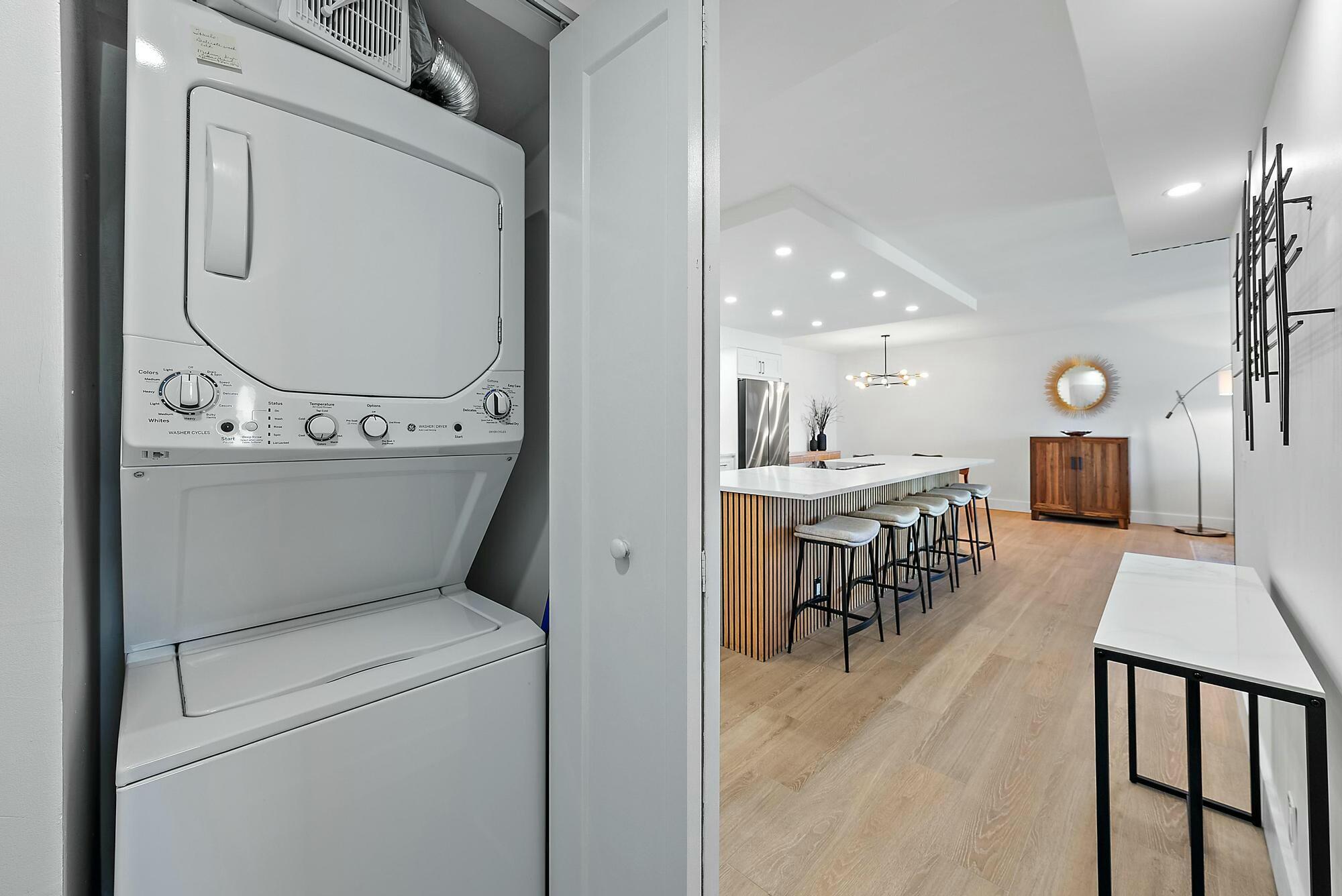 AQUARIUS CONDO - Residential
