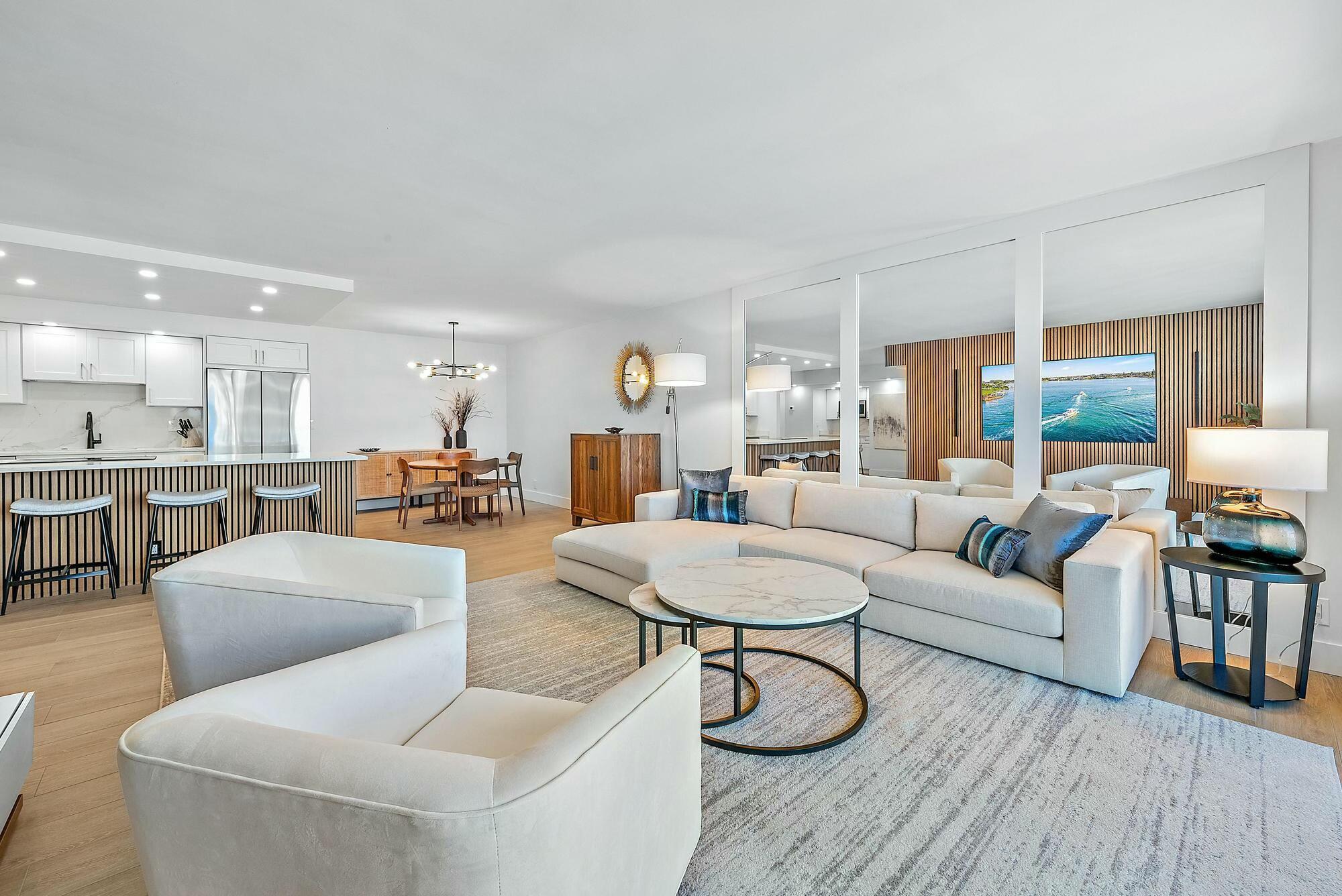 AQUARIUS CONDO - Residential