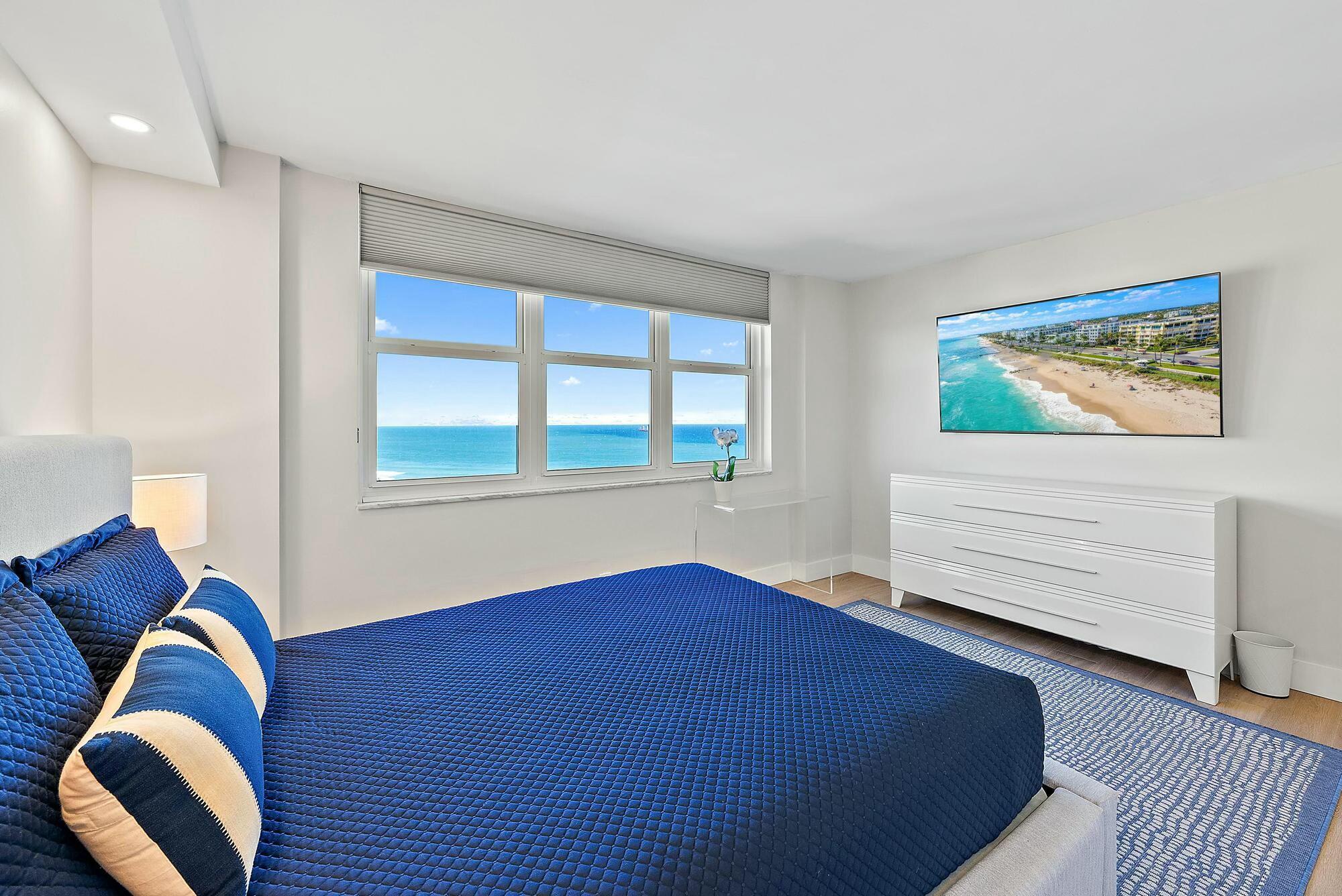 AQUARIUS CONDO - Residential