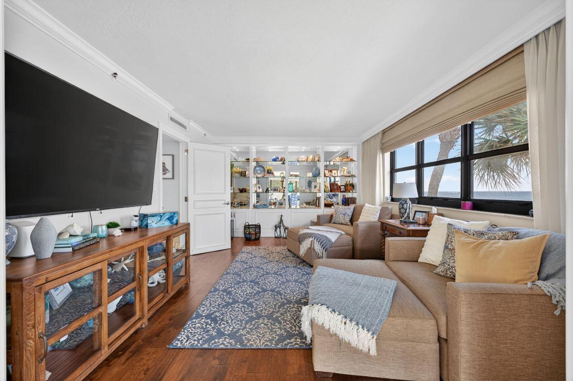 PARKER HIGHLAND CONDO - Residential