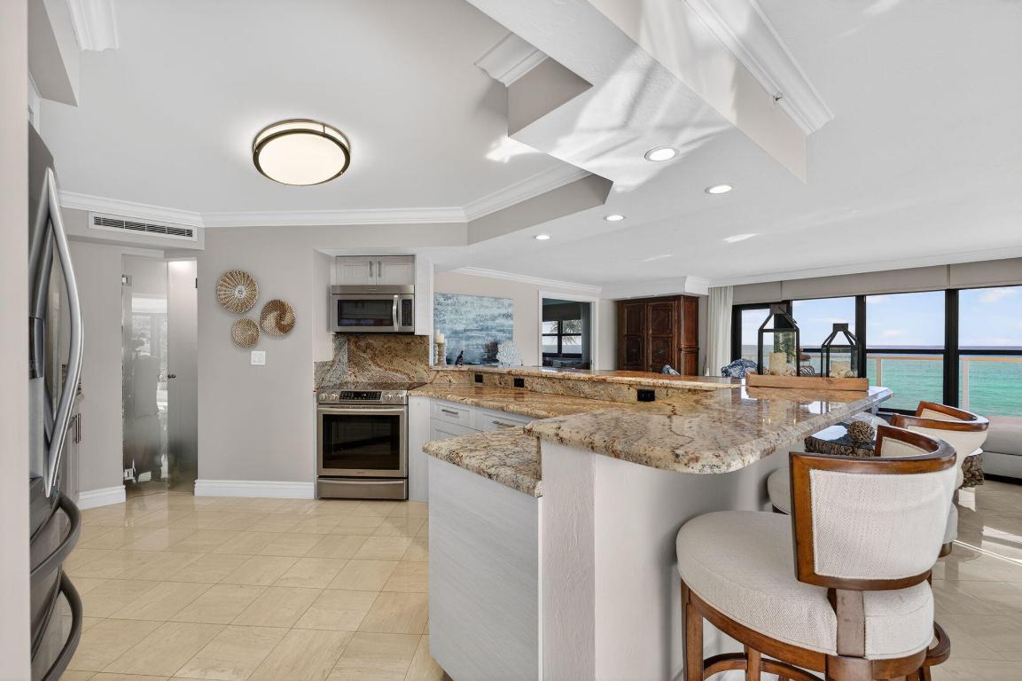 PARKER HIGHLAND CONDO - Residential