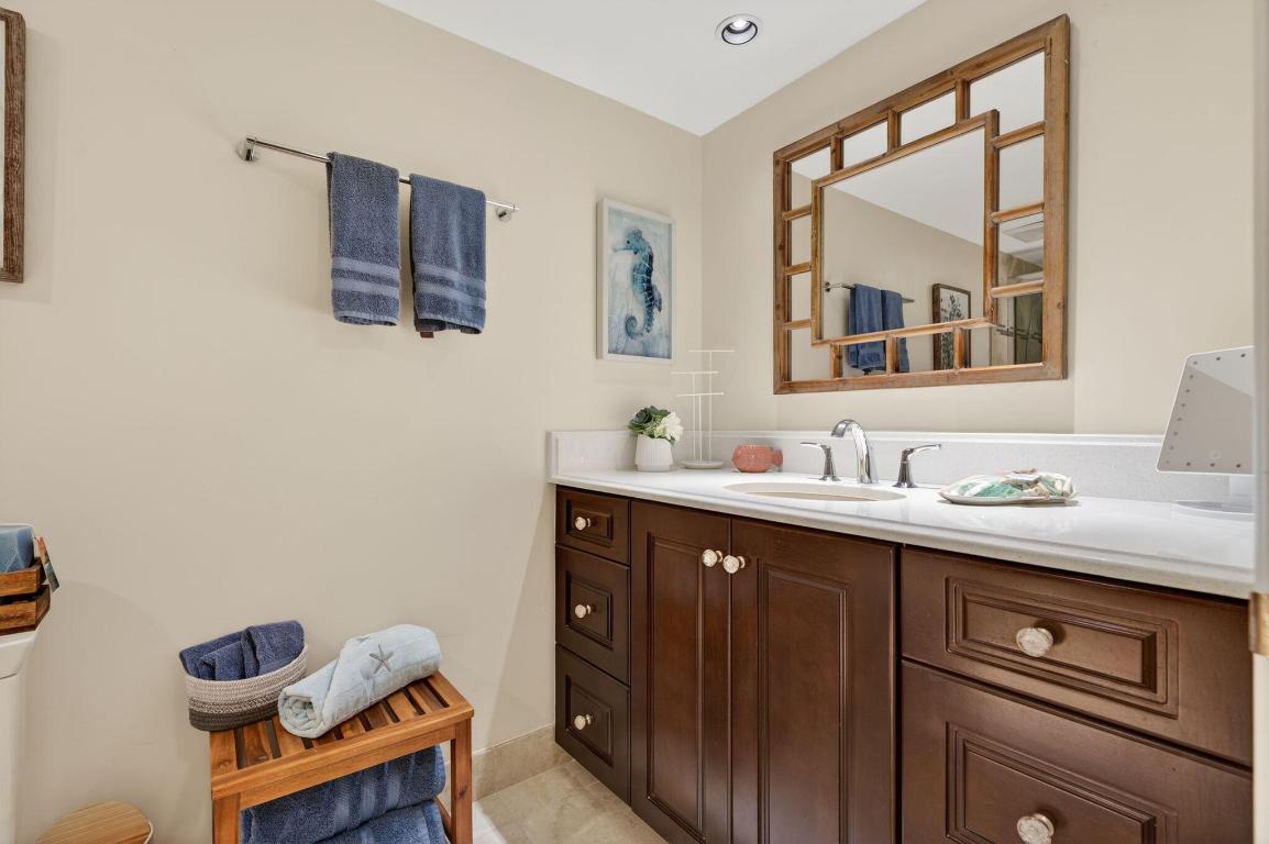 PARKER HIGHLAND CONDO - Residential