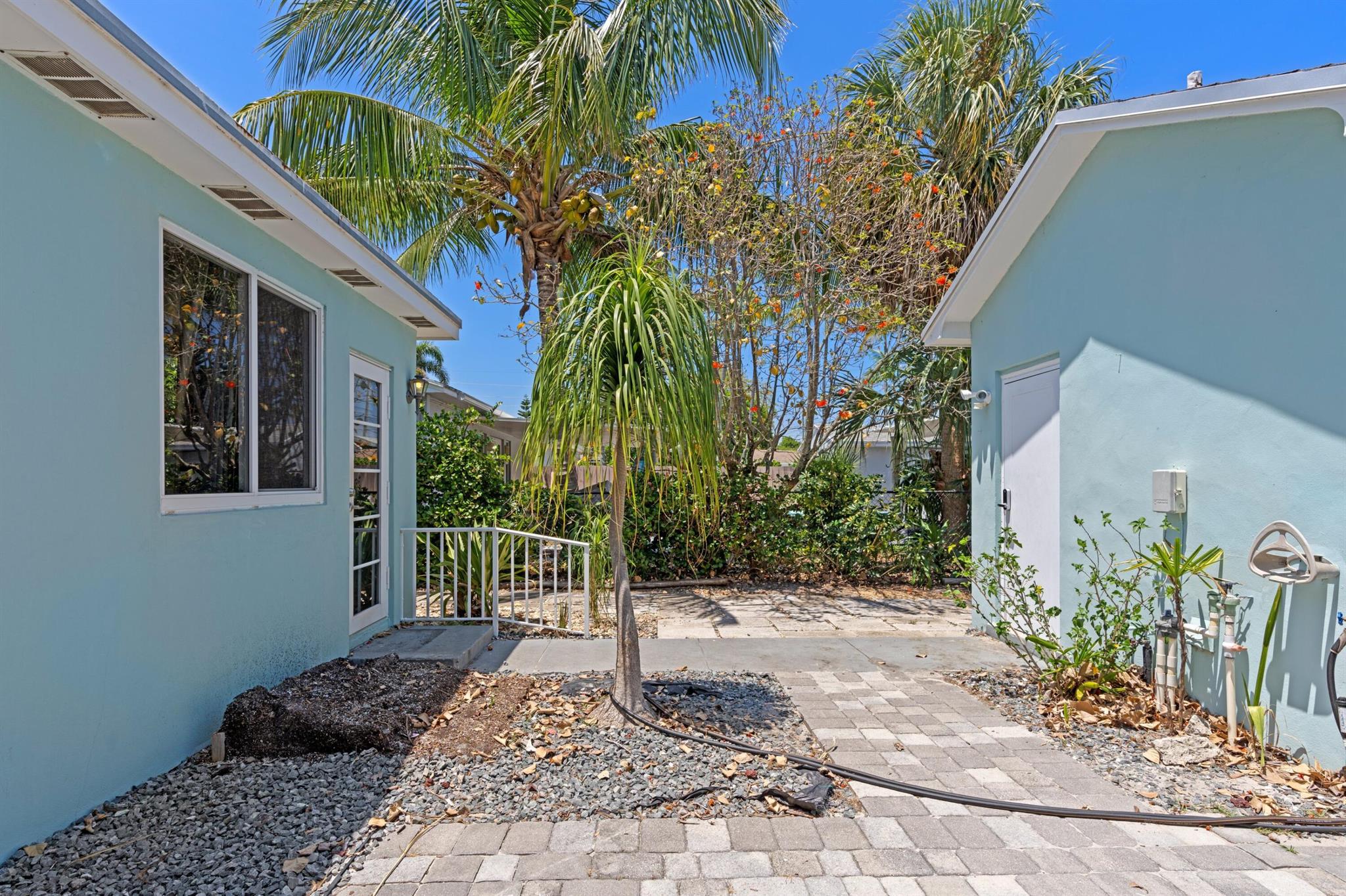 LAKE WORTH TOWN OF - Residential Lease