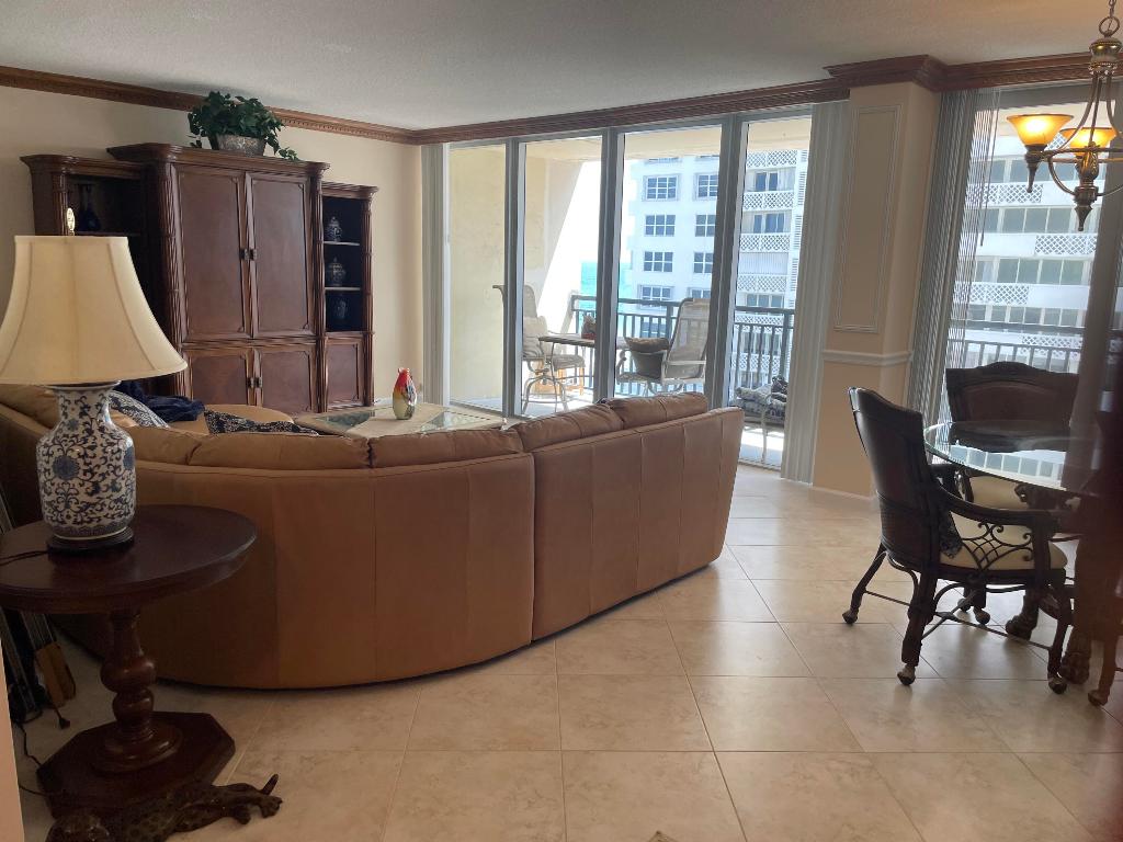 1180 S Ocean Boulevard 5c