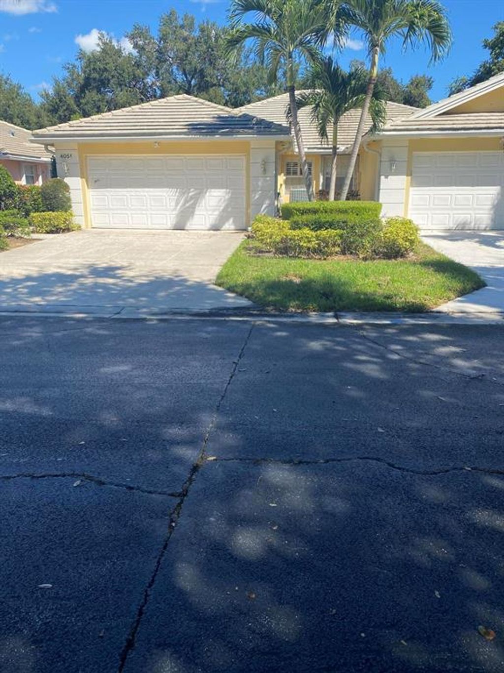 Photo of 4051 Grove Point Road, Palm Beach Gardens, FL 33410 (MLS # R10747990)