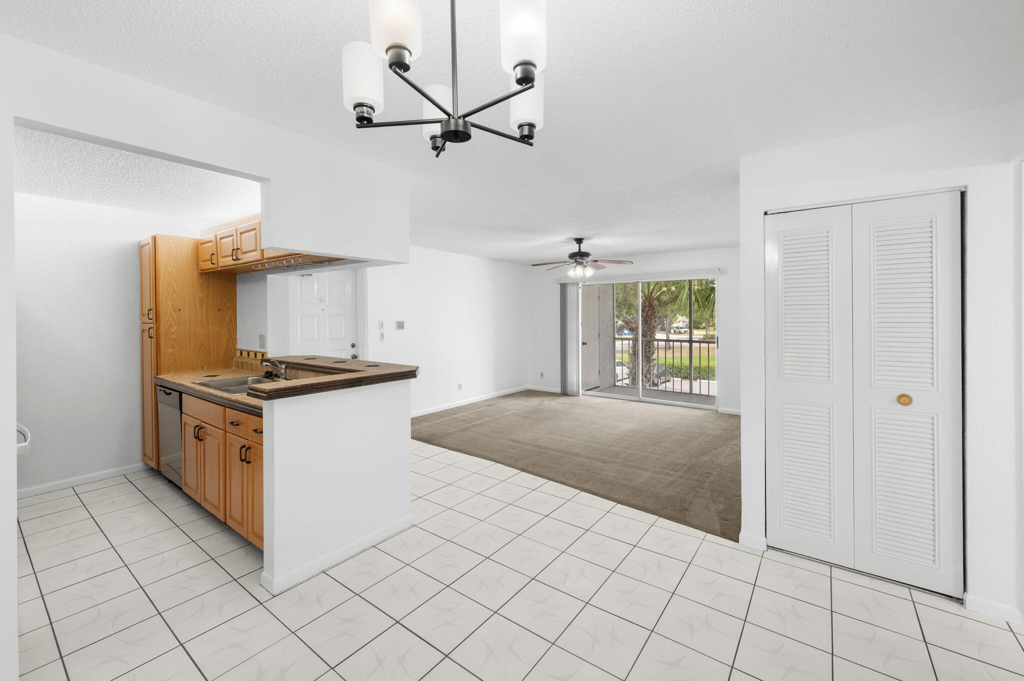 ANCHORAGE ON THE ST LUCIE, A CONDOMINIUM - Residential Lease