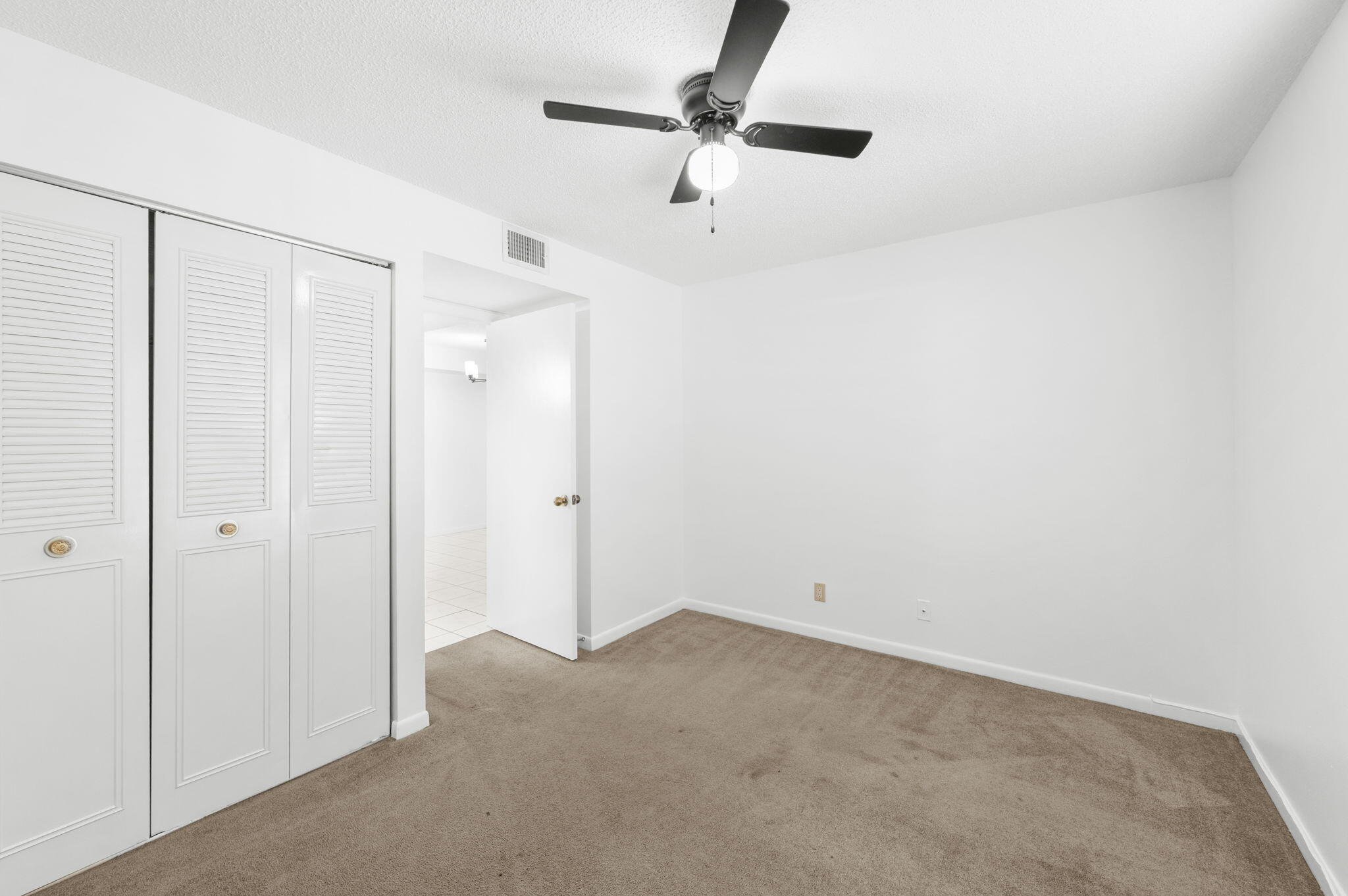 ANCHORAGE ON THE ST LUCIE, A CONDOMINIUM - Residential Lease