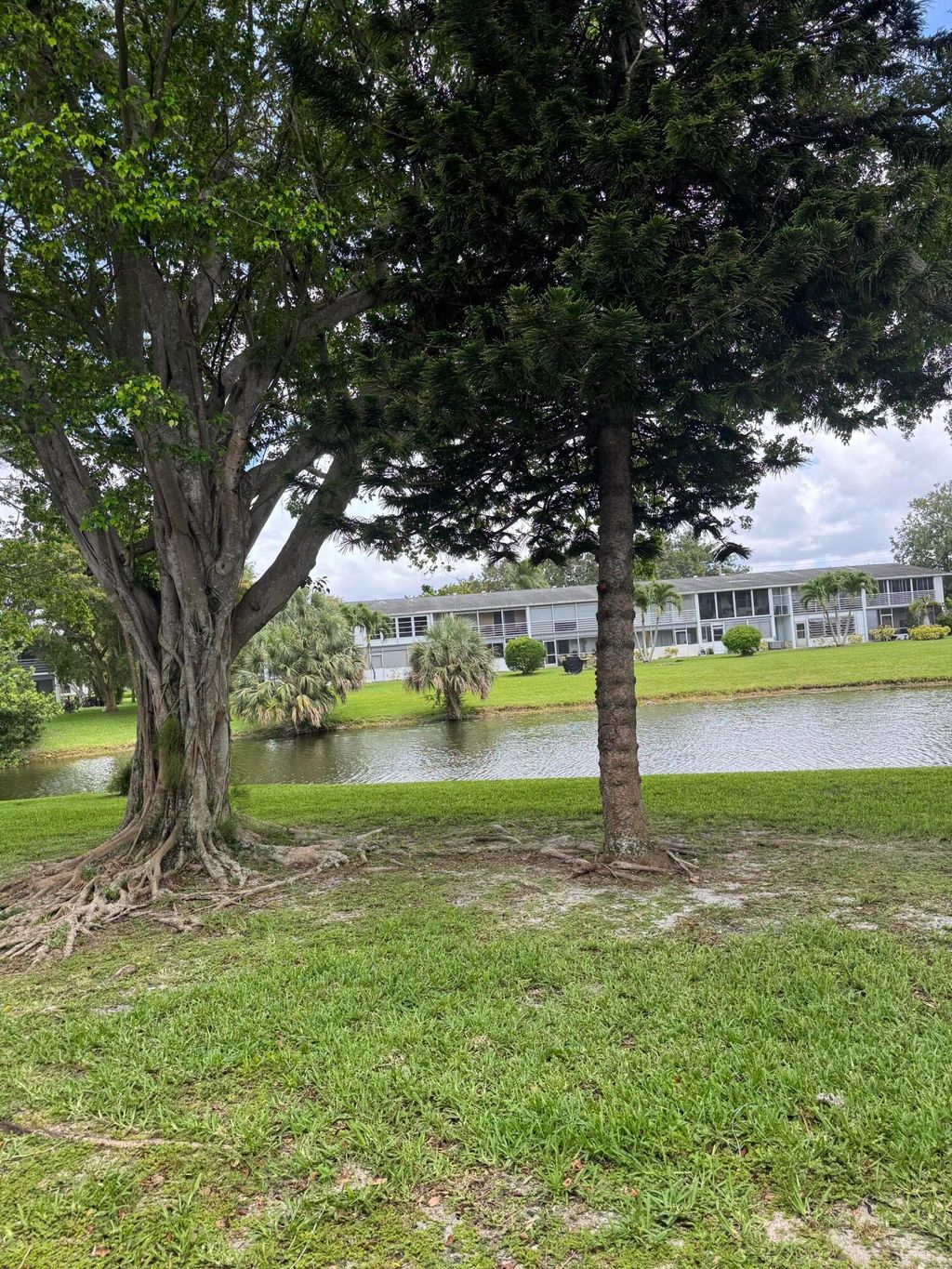Photo of 463 Tilford V #463, Deerfield Beach, FL 33442 (MLS # B26039071)