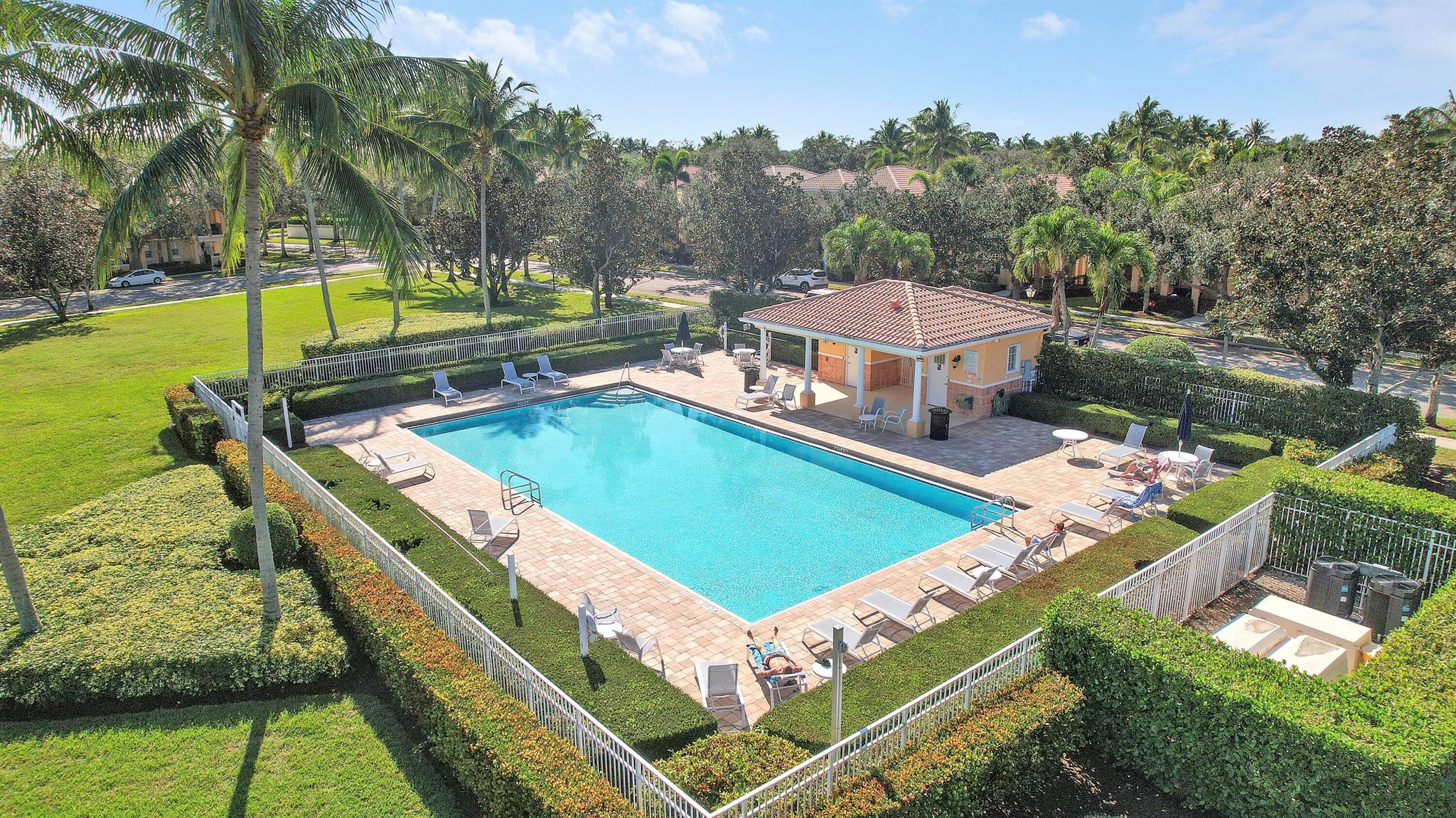 View photos, virtual tours, details... 1685 Jeaga Drive