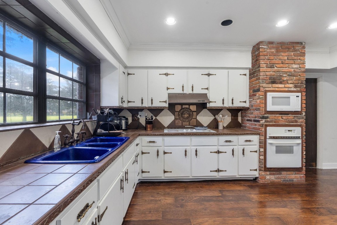 Sunshine Ranches - Residential