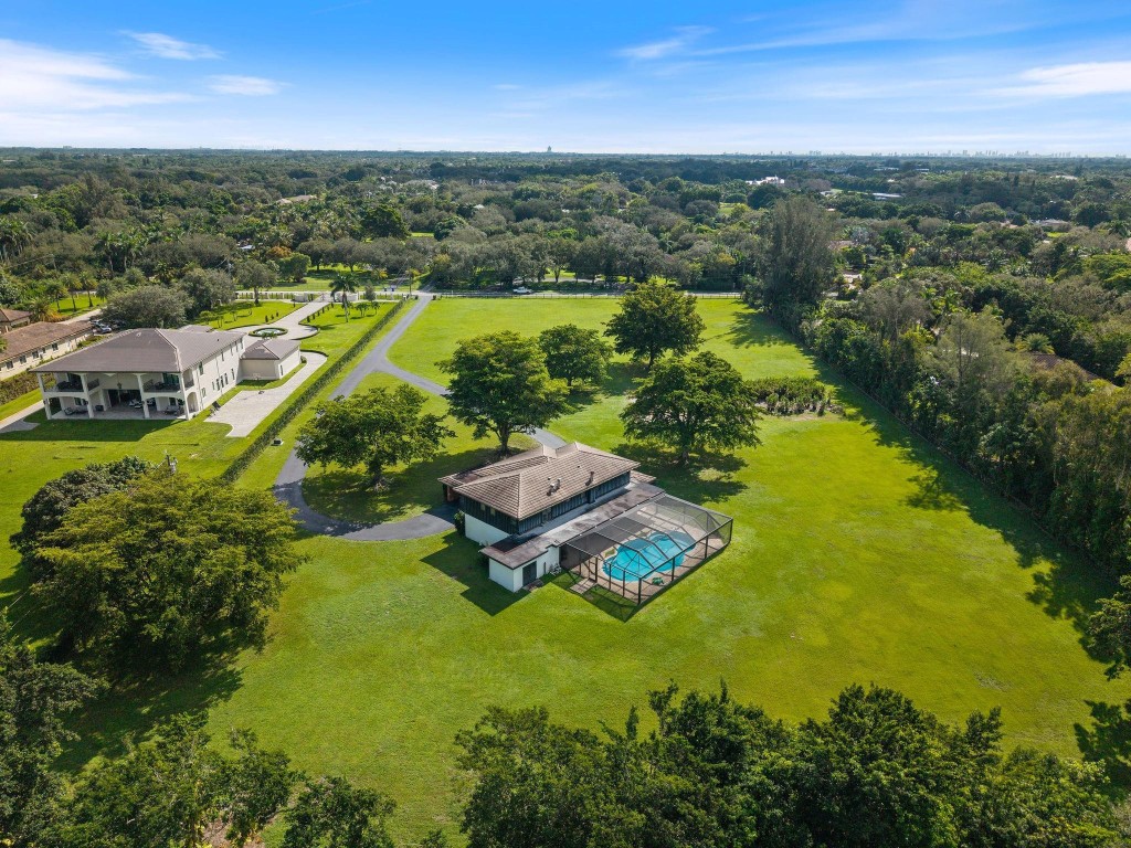 Sunshine Ranches - Residential