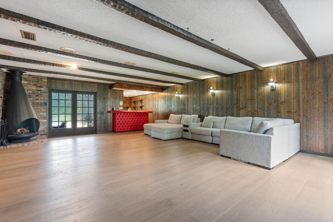 Sunshine Ranches - Residential