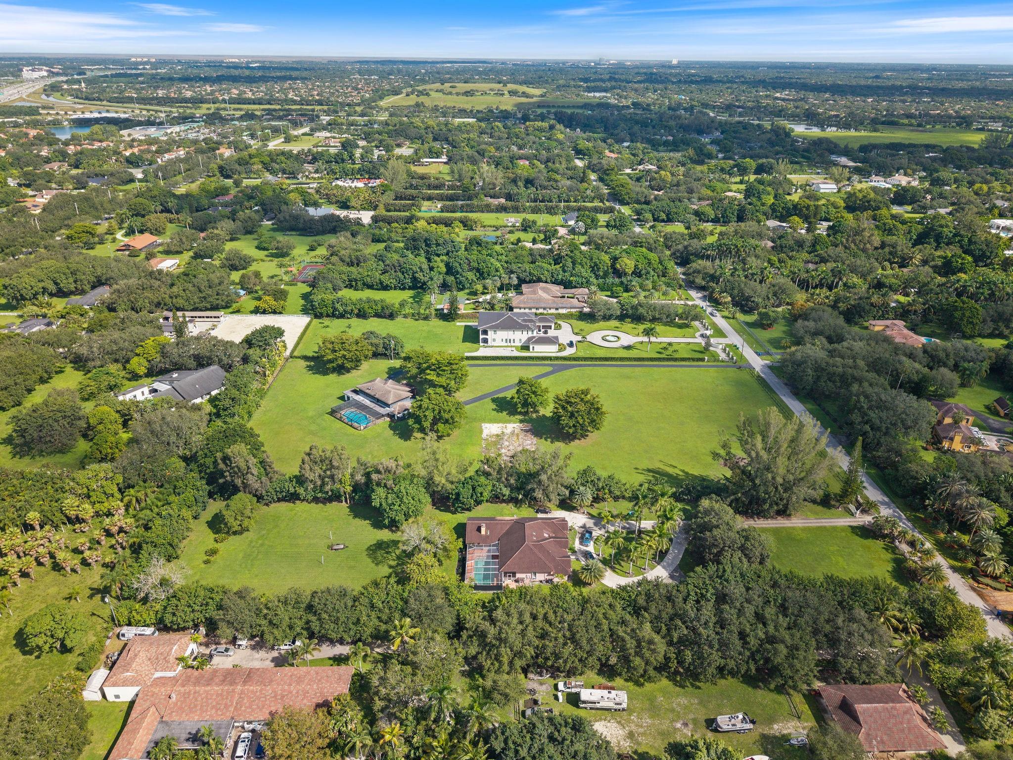 Sunshine Ranches - Residential