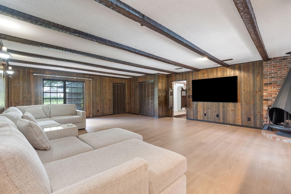 Sunshine Ranches - Residential