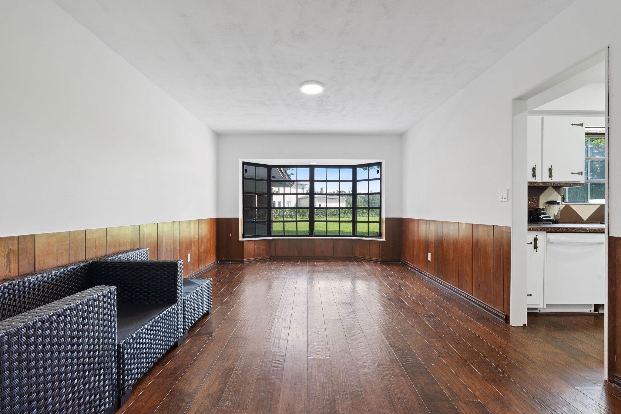 Sunshine Ranches - Residential