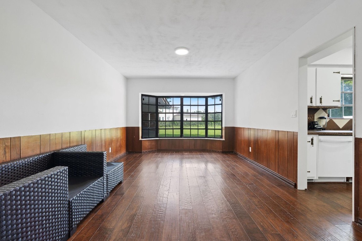 Sunshine Ranches - Residential