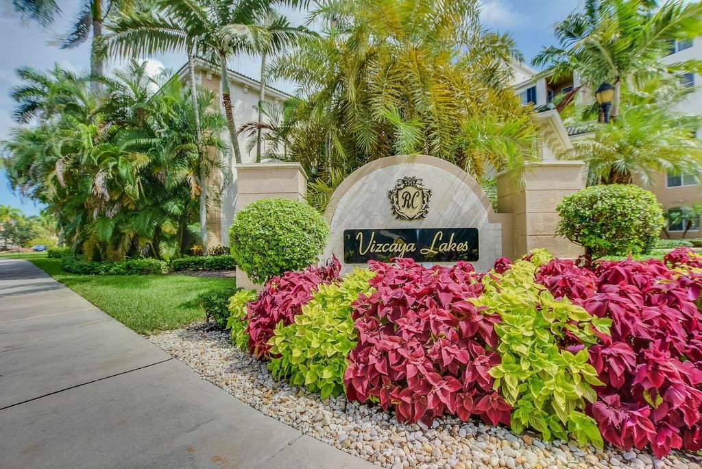 Photo of 1690 Renaissance Commons 1327 Boulevard #1327, Boynton Beach, FL 33426 (MLS # R11062748)