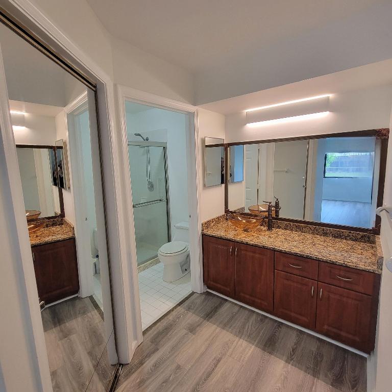 SOUTH LAKE CONDO - Residential