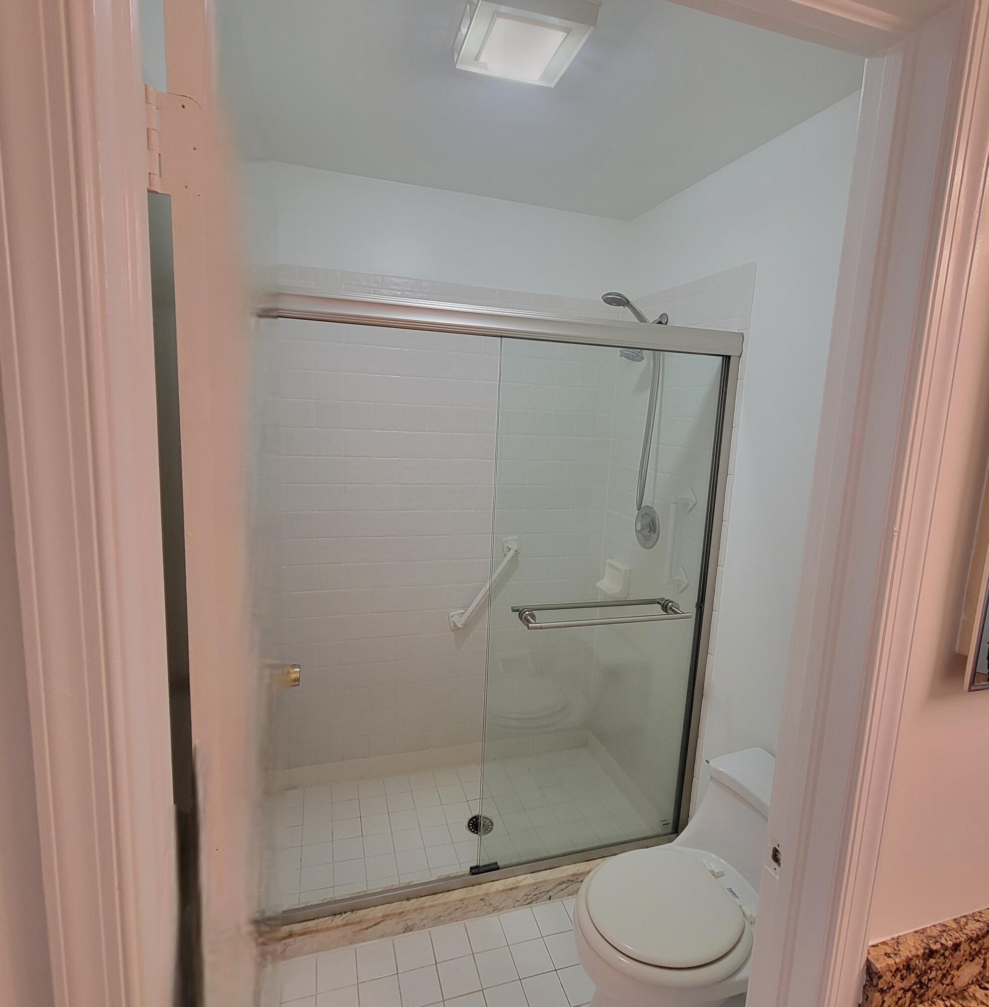 SOUTH LAKE CONDO - Residential