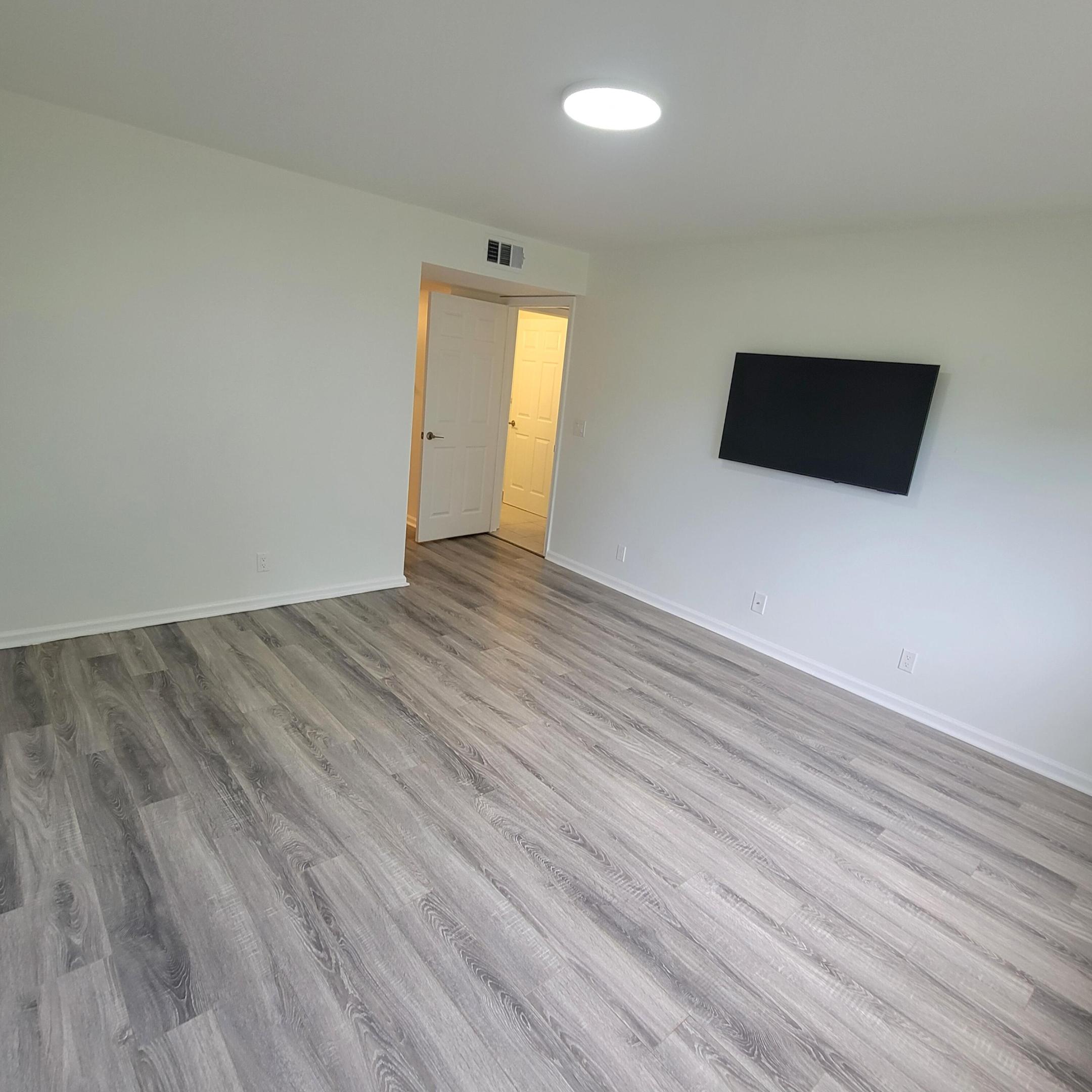 SOUTH LAKE CONDO - Residential