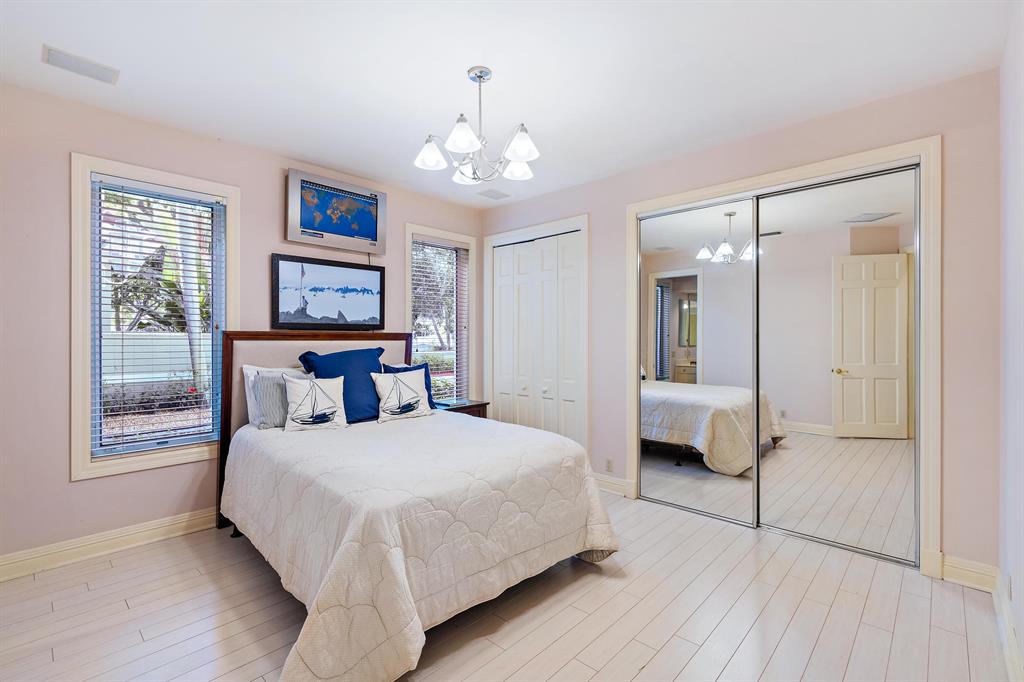 Admirals Cove - Residential