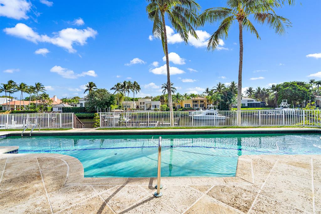 Admirals Cove - Residential