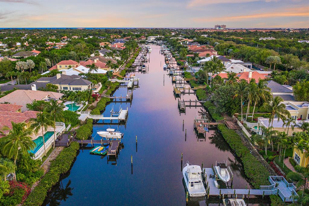 Admirals Cove - Residential