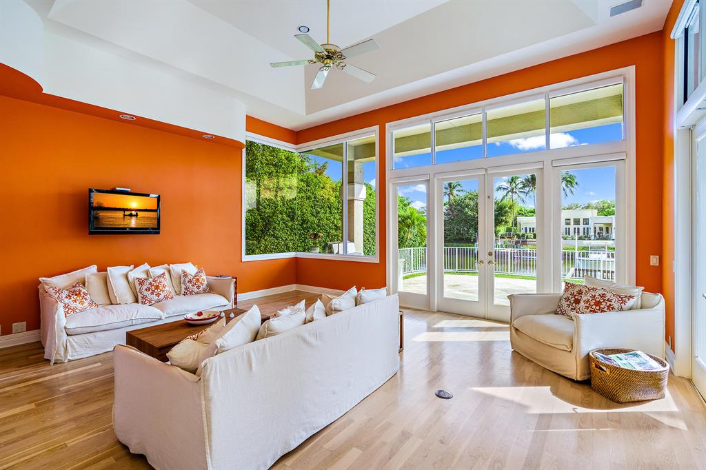 Admirals Cove - Residential