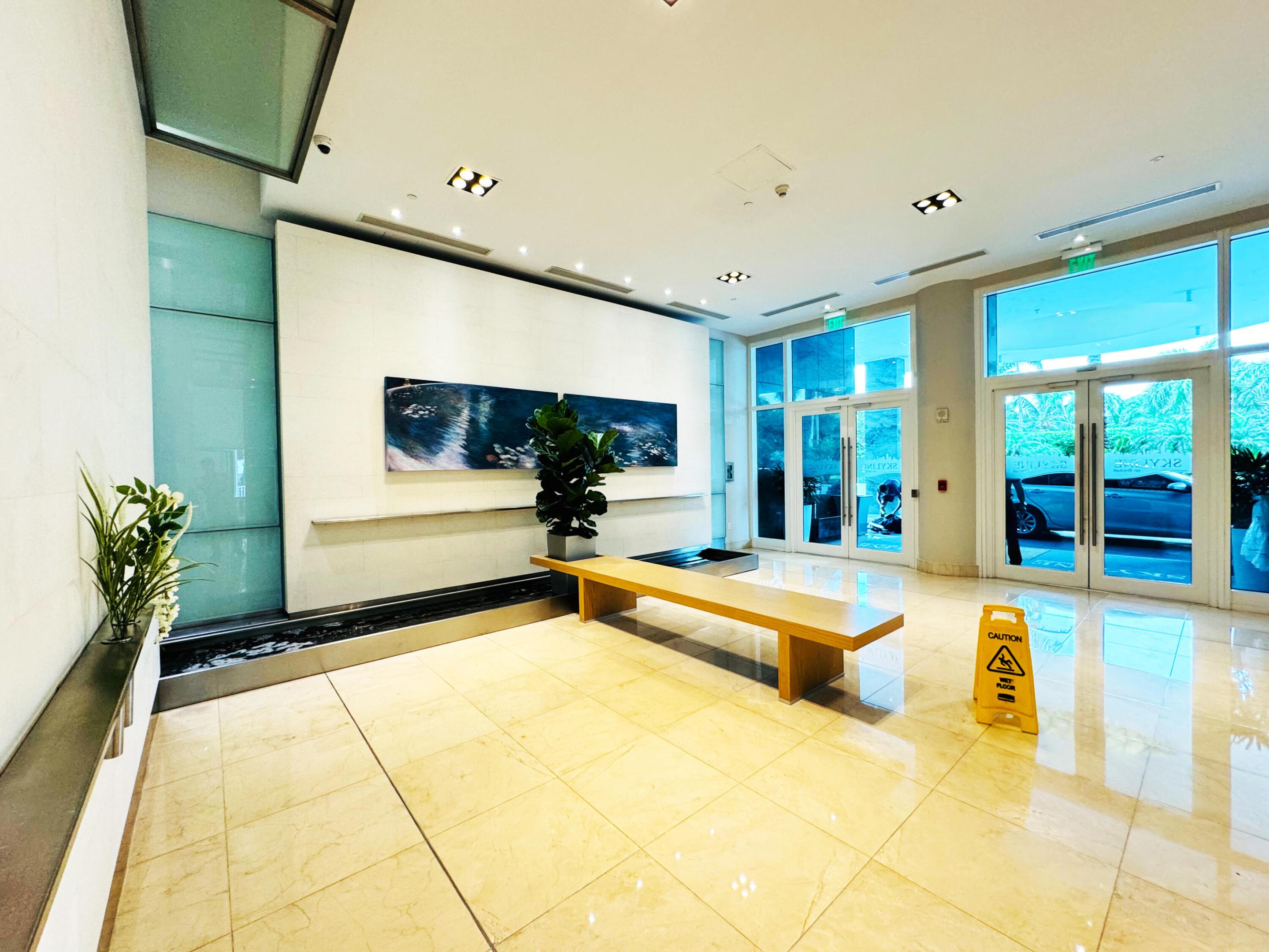 SKYLINE ON BRICKELL CONDO - Residential