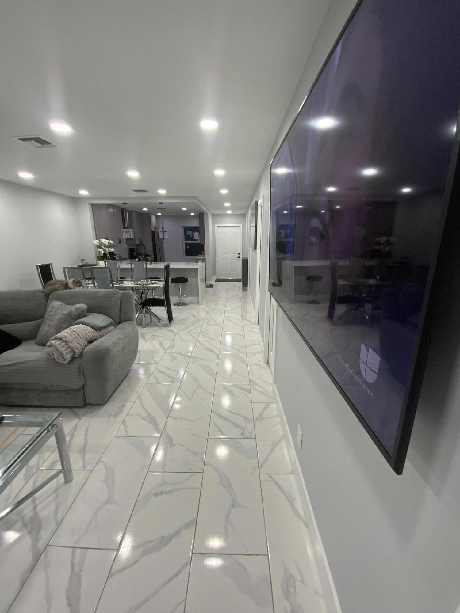 5730 E Fernley Drive E 12