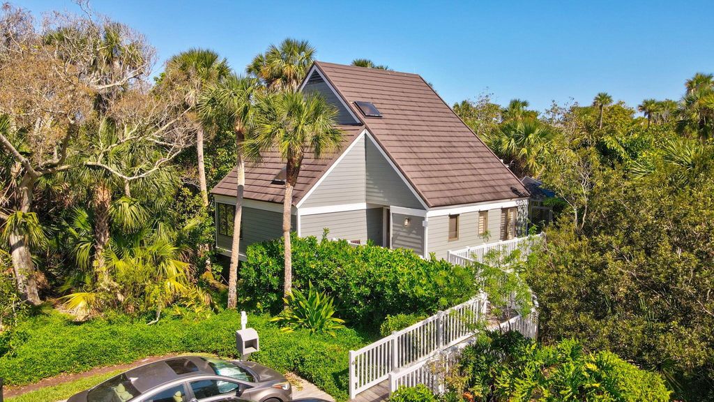 Photo of 7800 SE Little Harbor Drive #B1, Hobe Sound, FL 33455 (MLS # R11061554)