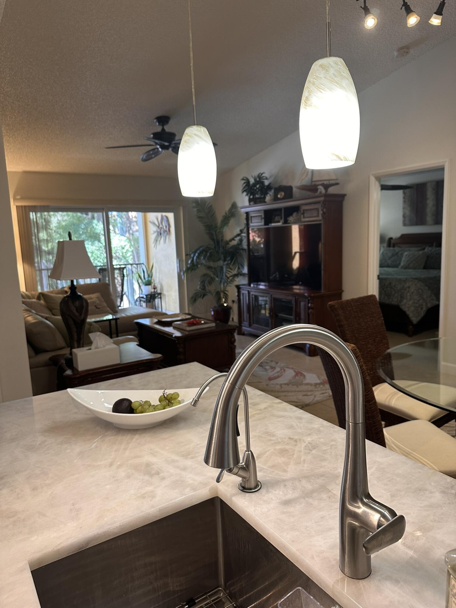 180 Yacht Club Way 309