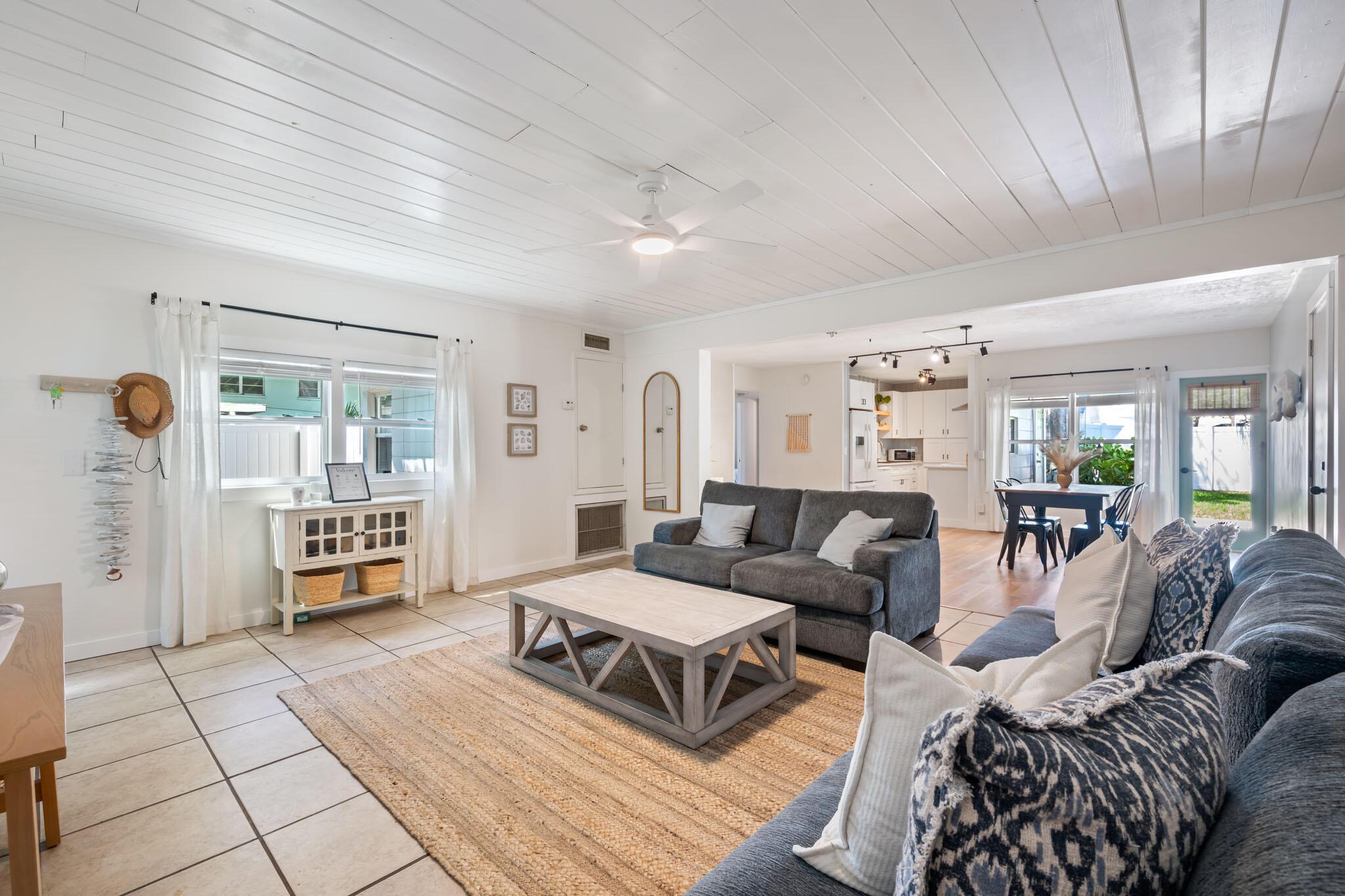 2441 Granada Avenue