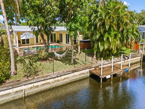 Tiny photo for 1320 SW 55th Avenue, Plantation, FL 33317 (MLS # B26015540)