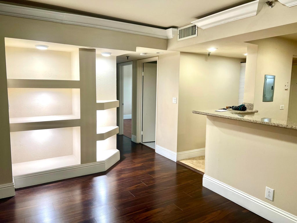 Photo of 9235 SW 8th Street #304, Boca Raton, FL 33428 (MLS # B26055916)