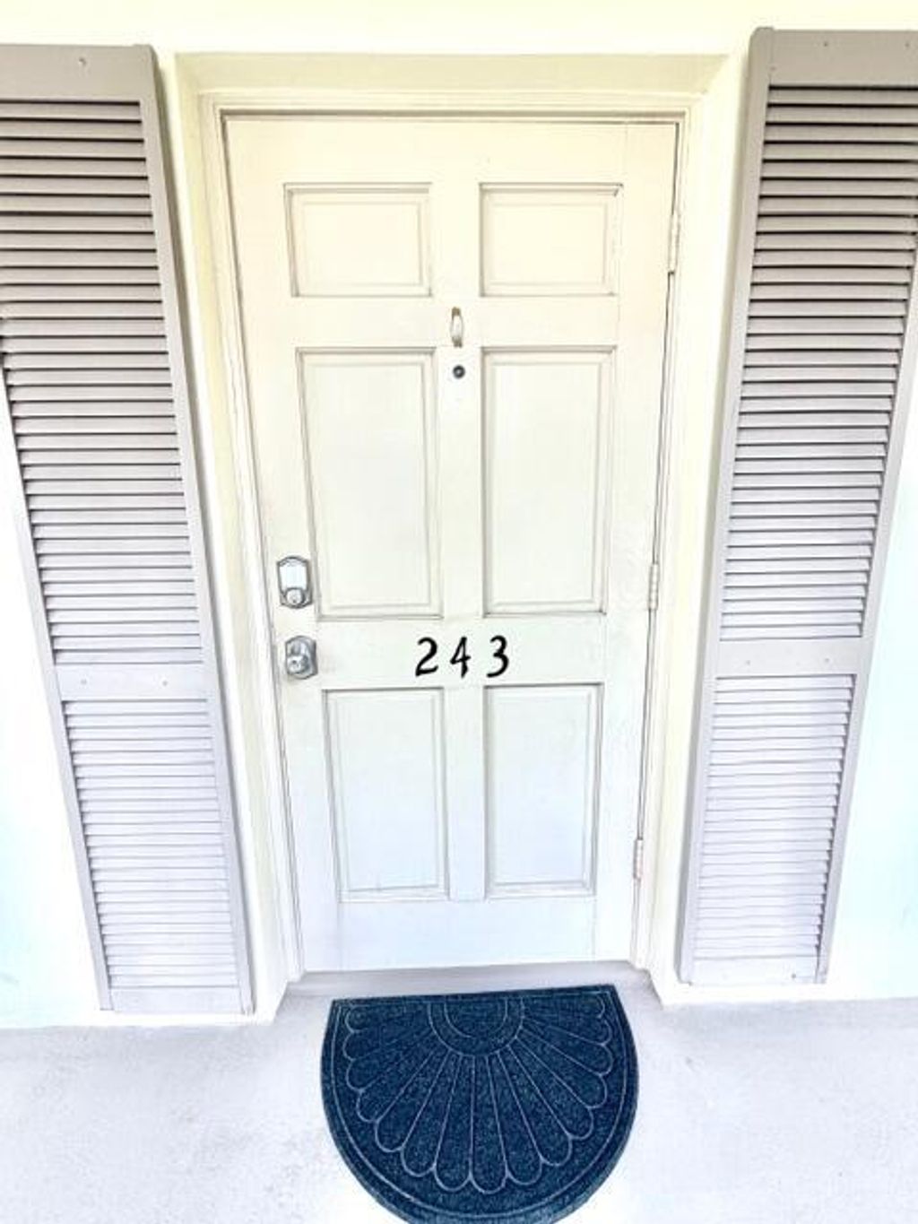 Photo of 5510 Tamberlane Circle #243, Palm Beach Gardens, FL 33418 (MLS # B26035186)