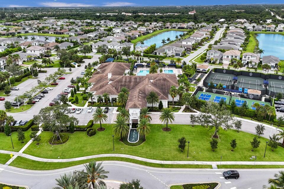 POLO TRACE 2 1 - Residential