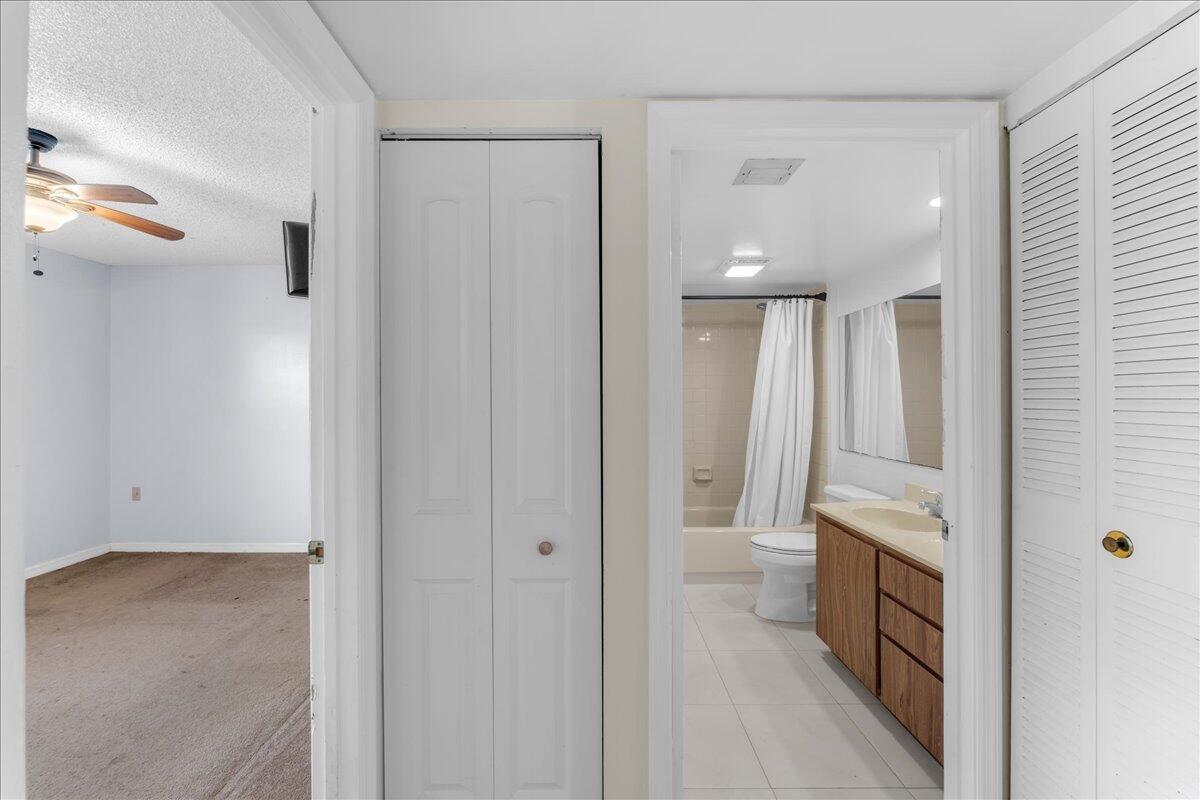 WHITEHALL CONDO OF THE LA - Residential